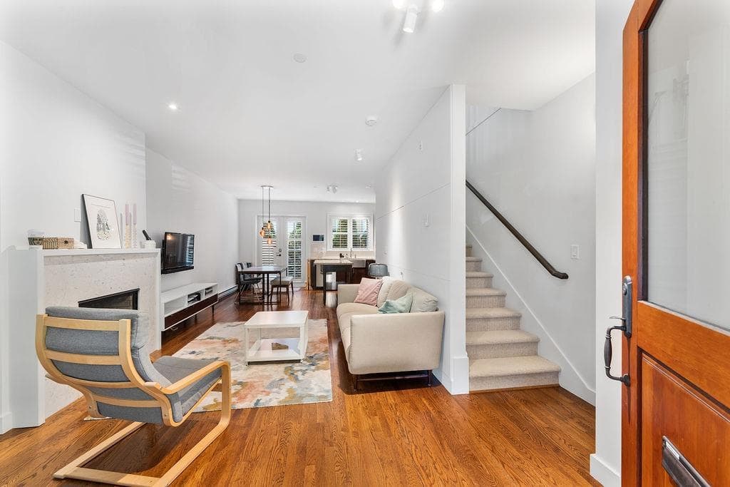 3025 Birch Street, Vancouver, V6H 2T8 — photo 4