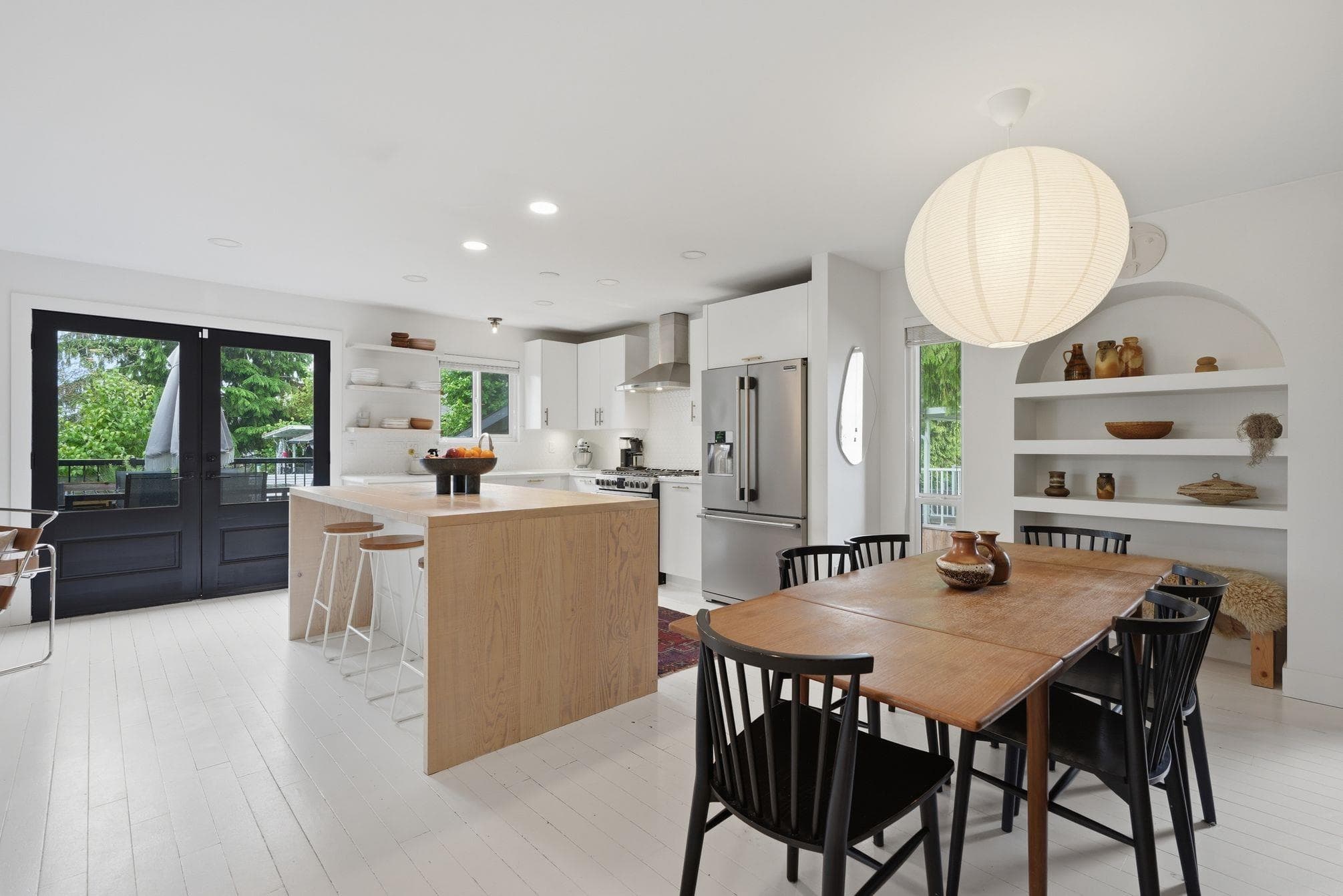 8395 Aster Terrace, Mission