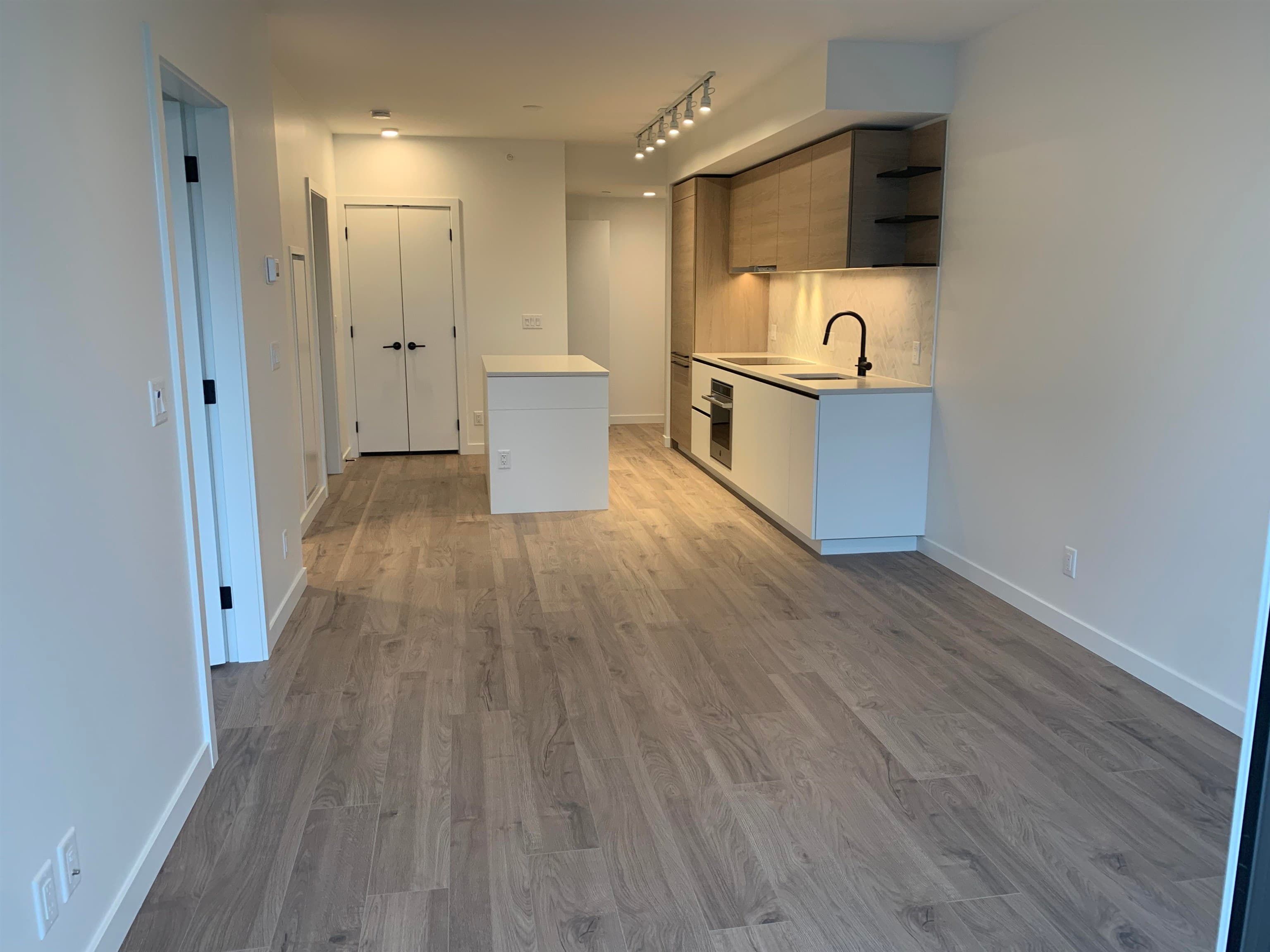 512 - 13428 105 Avenue, Surrey, V3T 0S6 — photo 2
