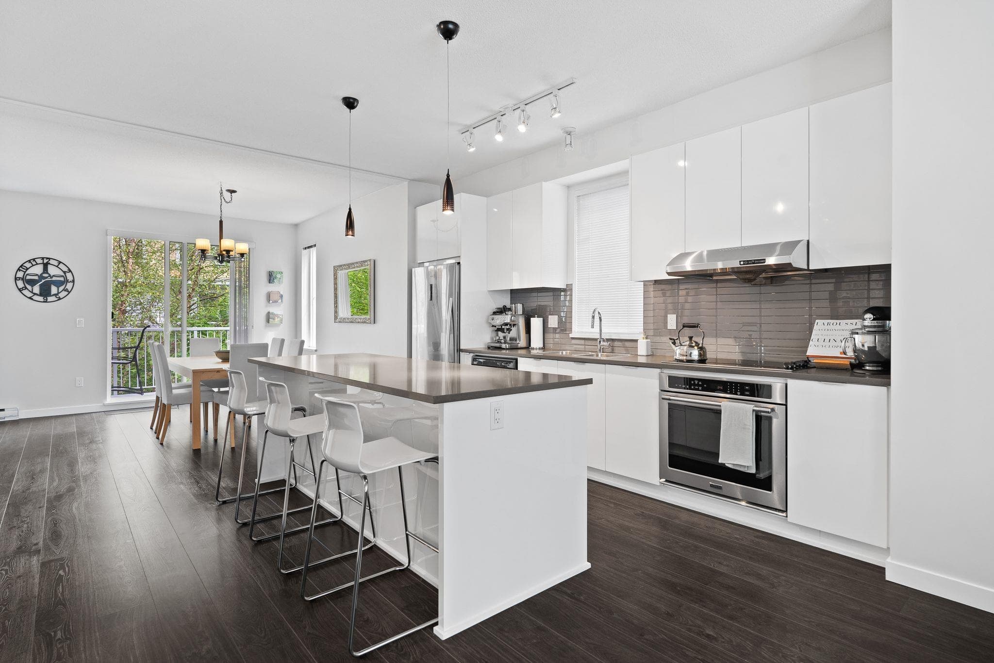 126 - 5550 Admiral Way, Delta
