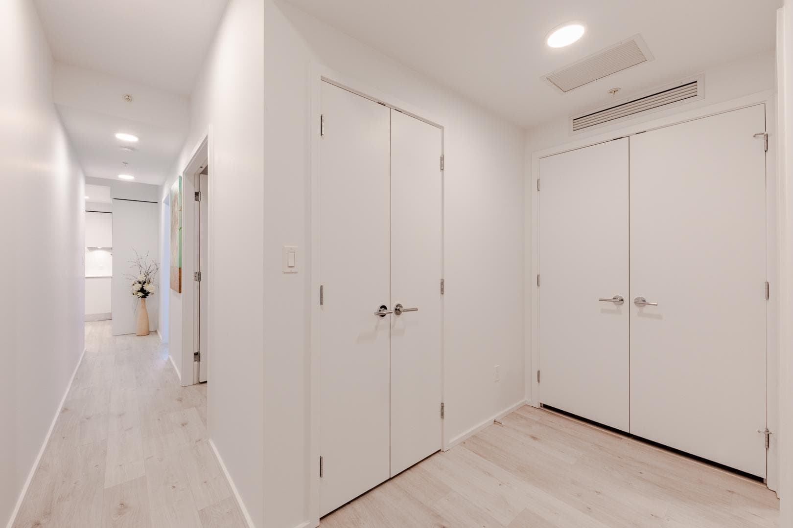 605 - 3833 Evergreen Place, Burnaby, V3J 0M2 — photo 5