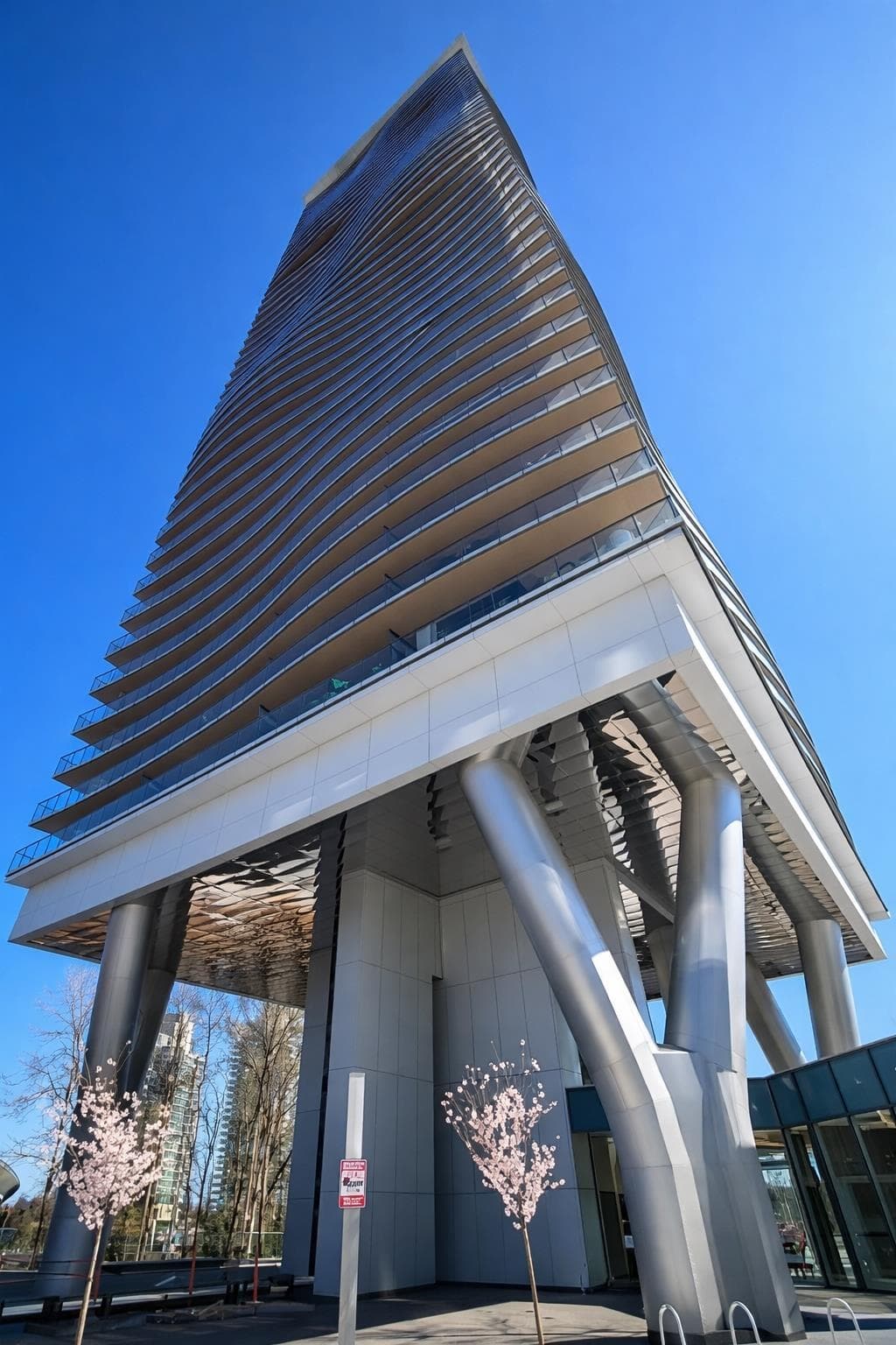 4307 - 4890 Lougheed Highway, Burnaby