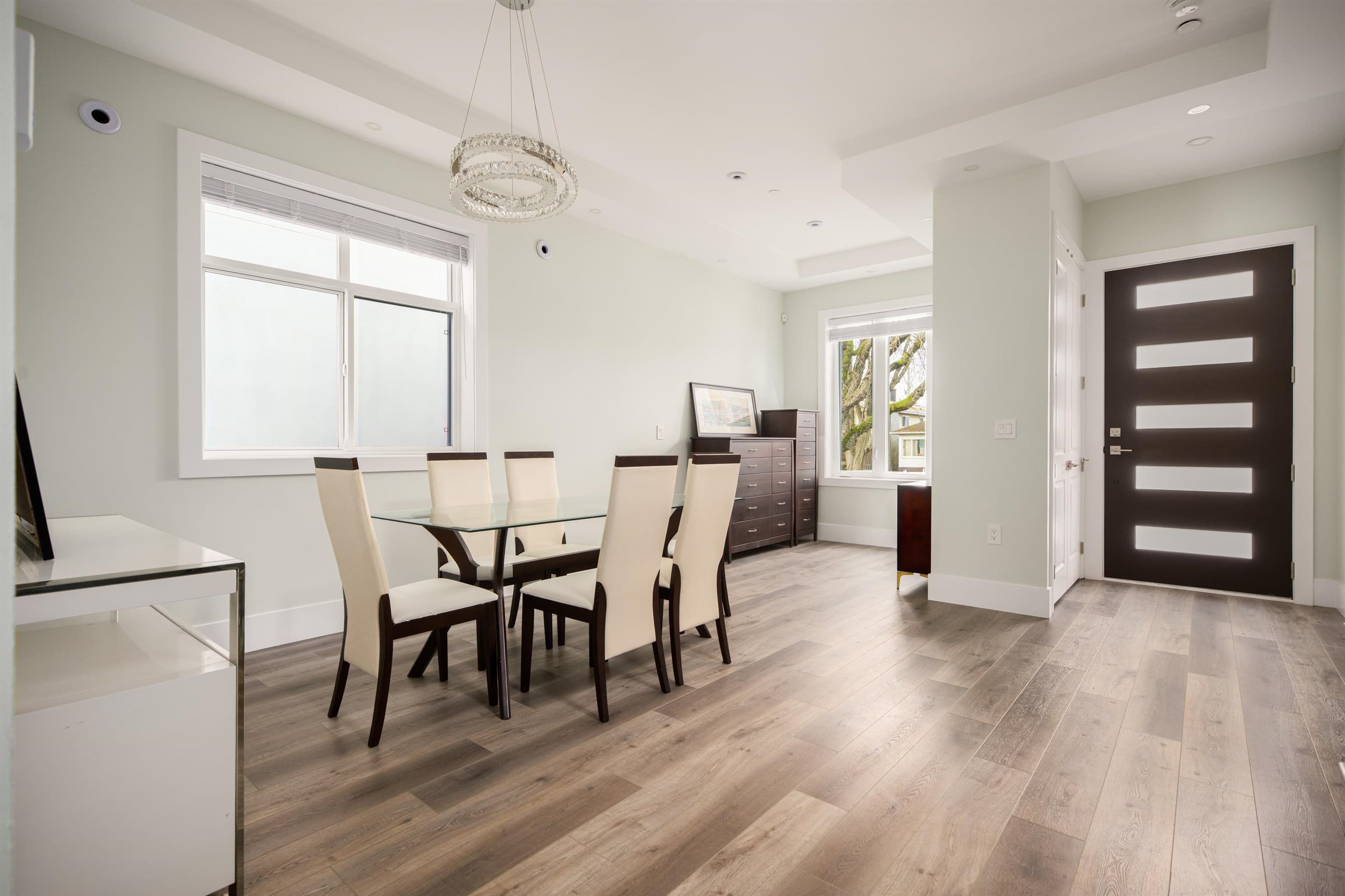 58 E 39th Avenue, Vancouver, V5W 1J7 — photo 3