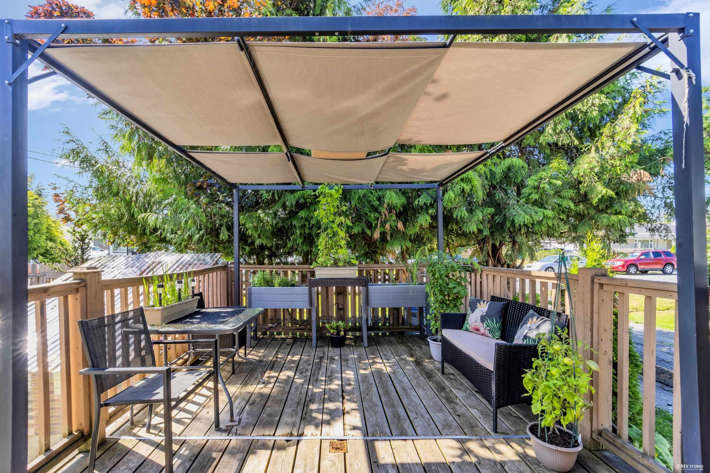 12587 113 Avenue, Surrey, V3V 3M1 — photo 2
