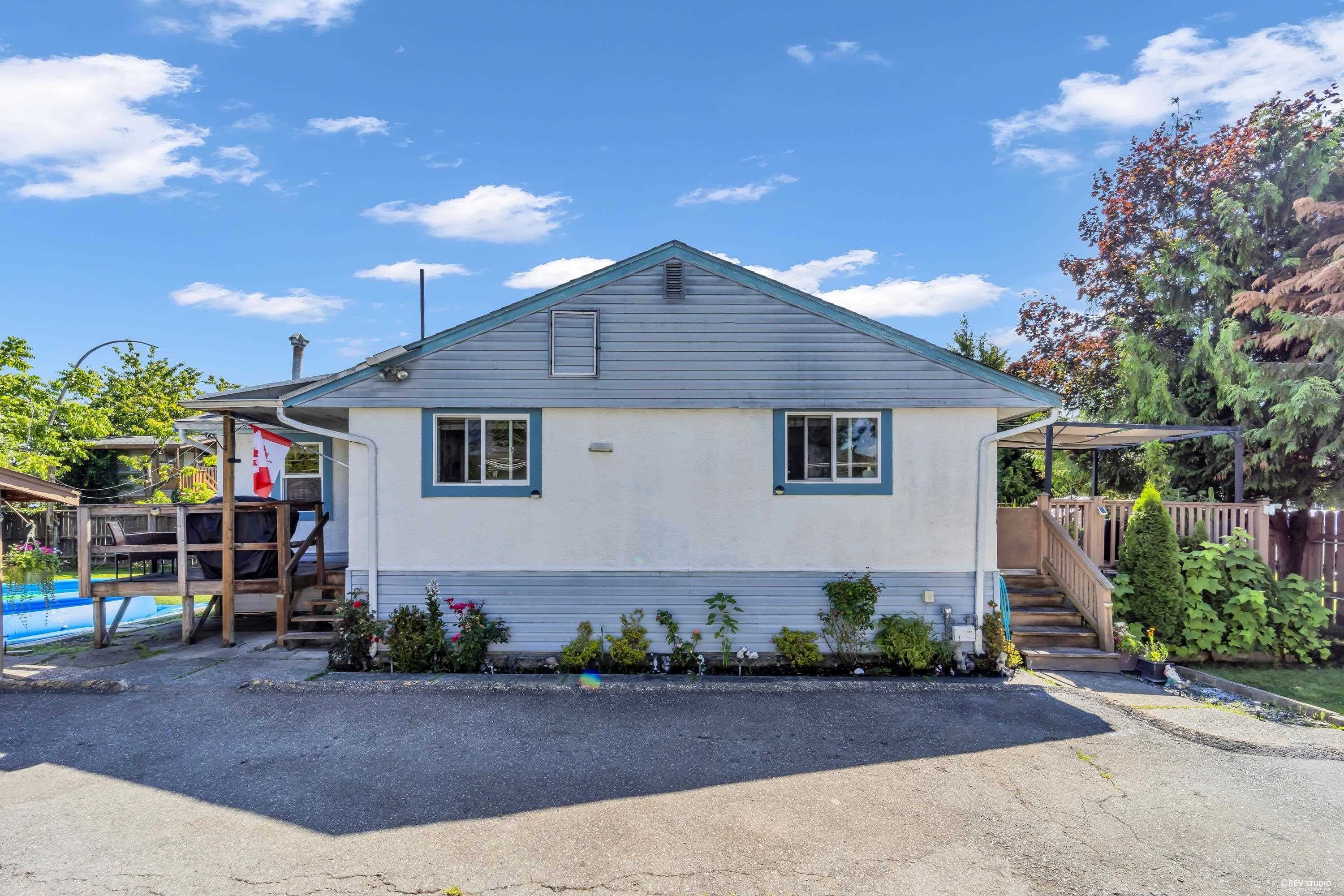 12587 113 Avenue, Surrey, V3V 3M1 — photo 4