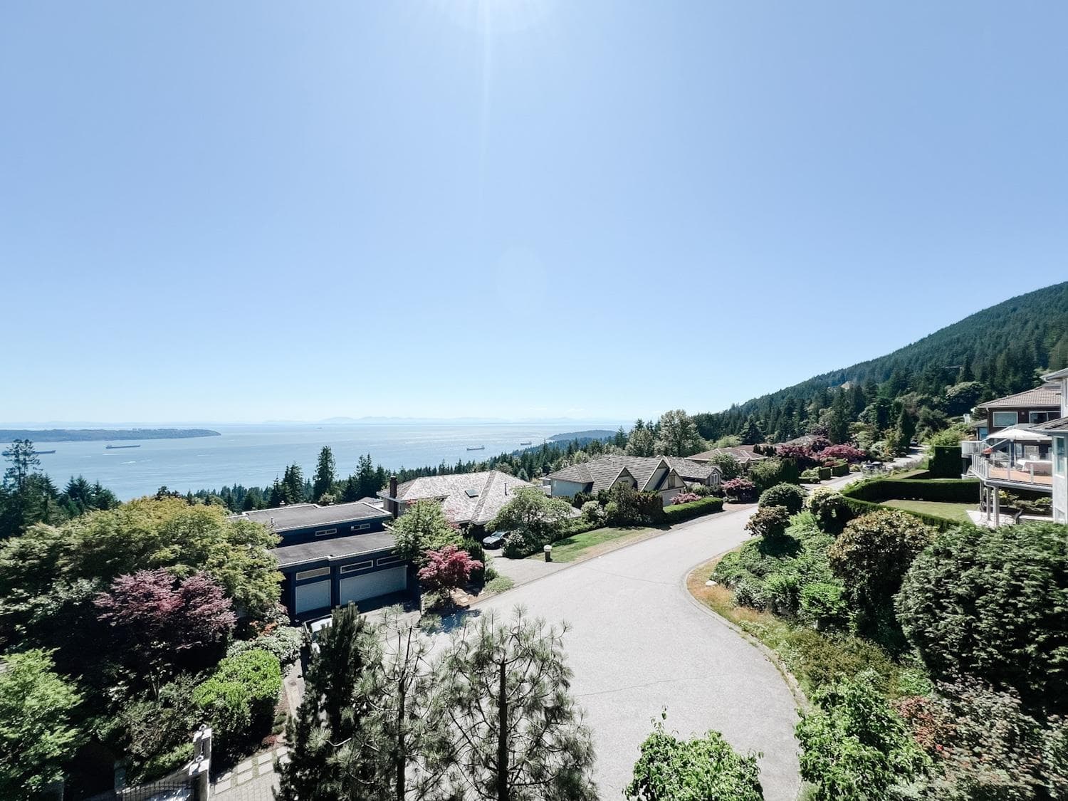 , West Vancouver — photo 2