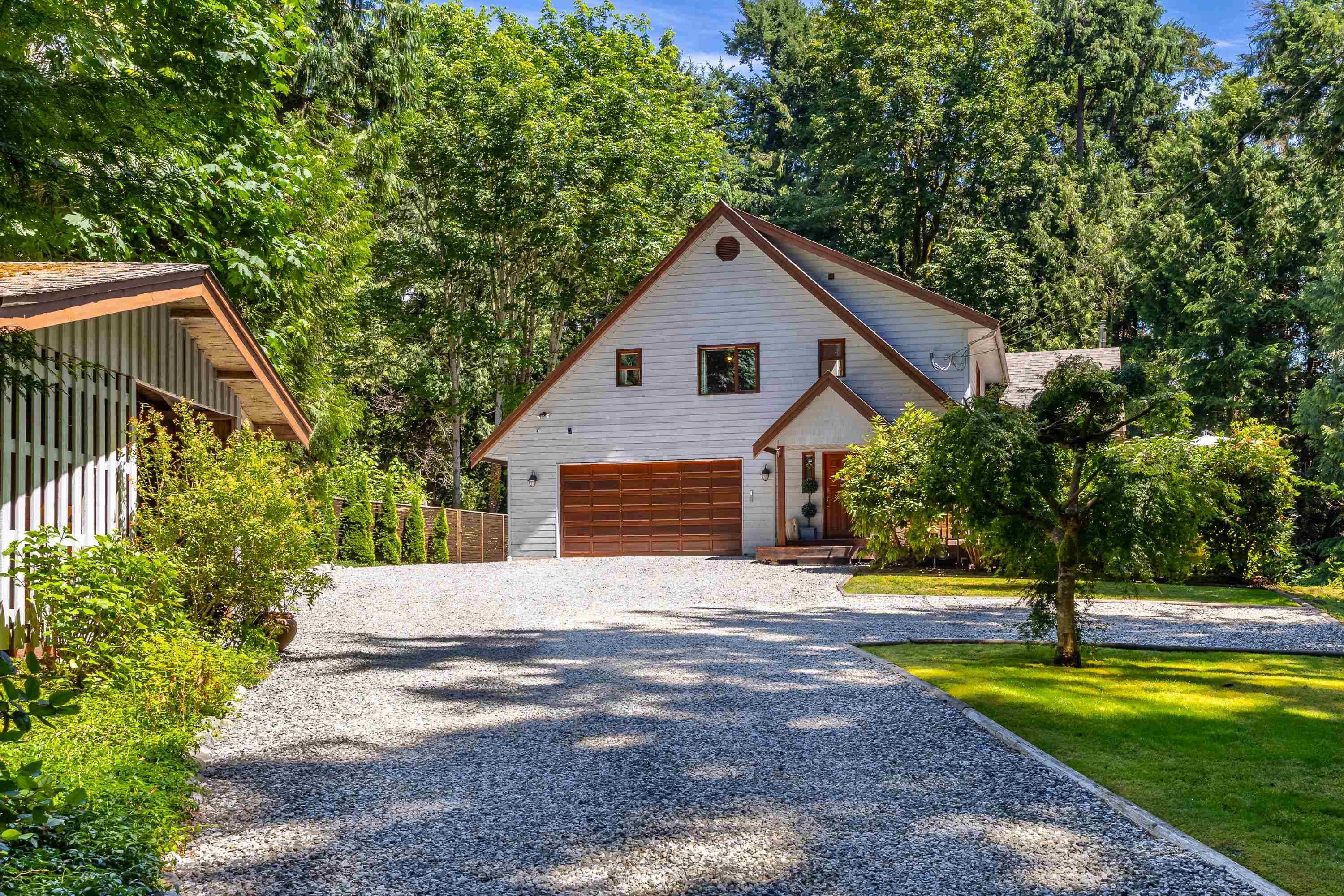 1484 Henderson Avenue, Roberts Creek