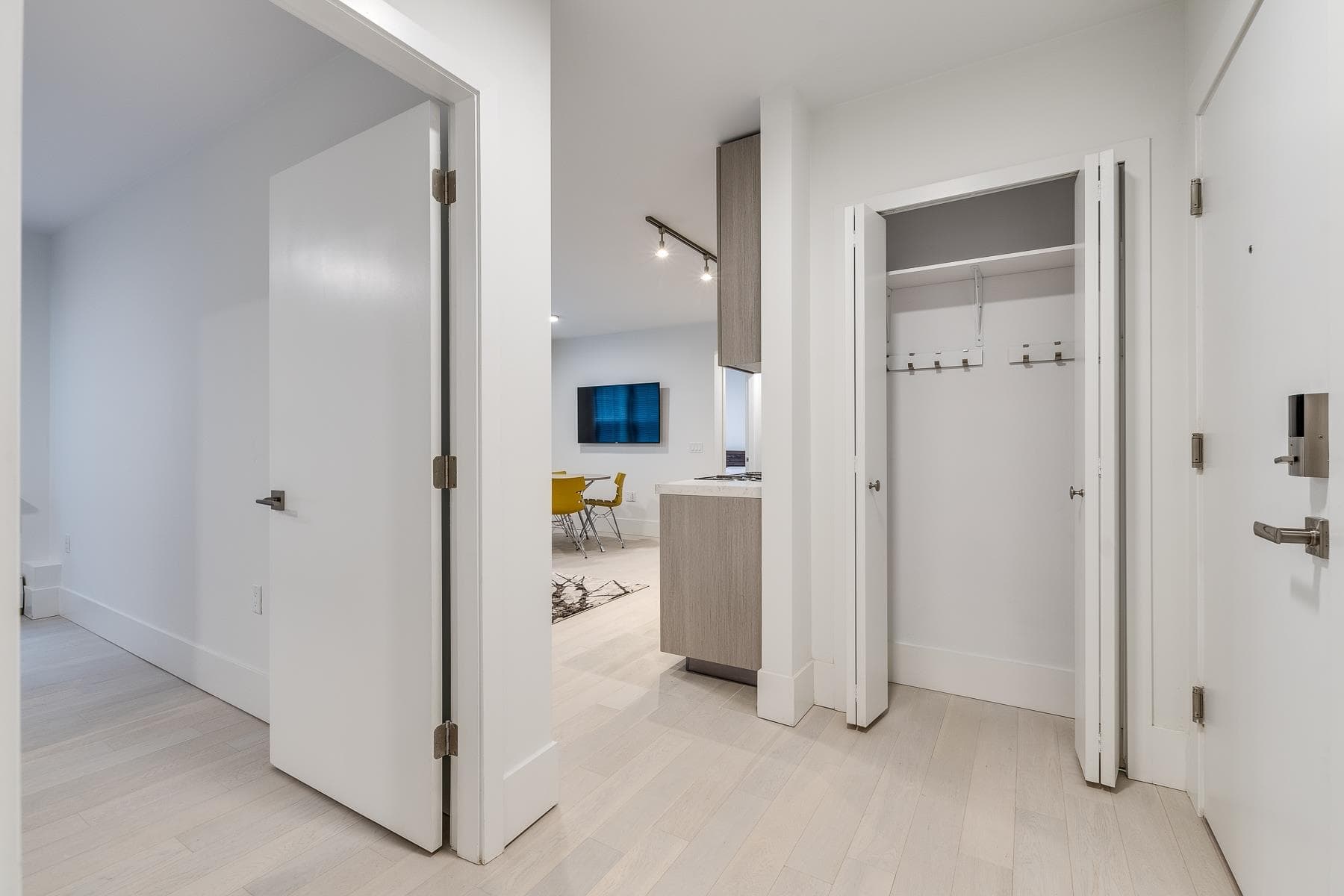 202 - 1425 Haro Street, Vancouver, V6G 1G2 — photo 3