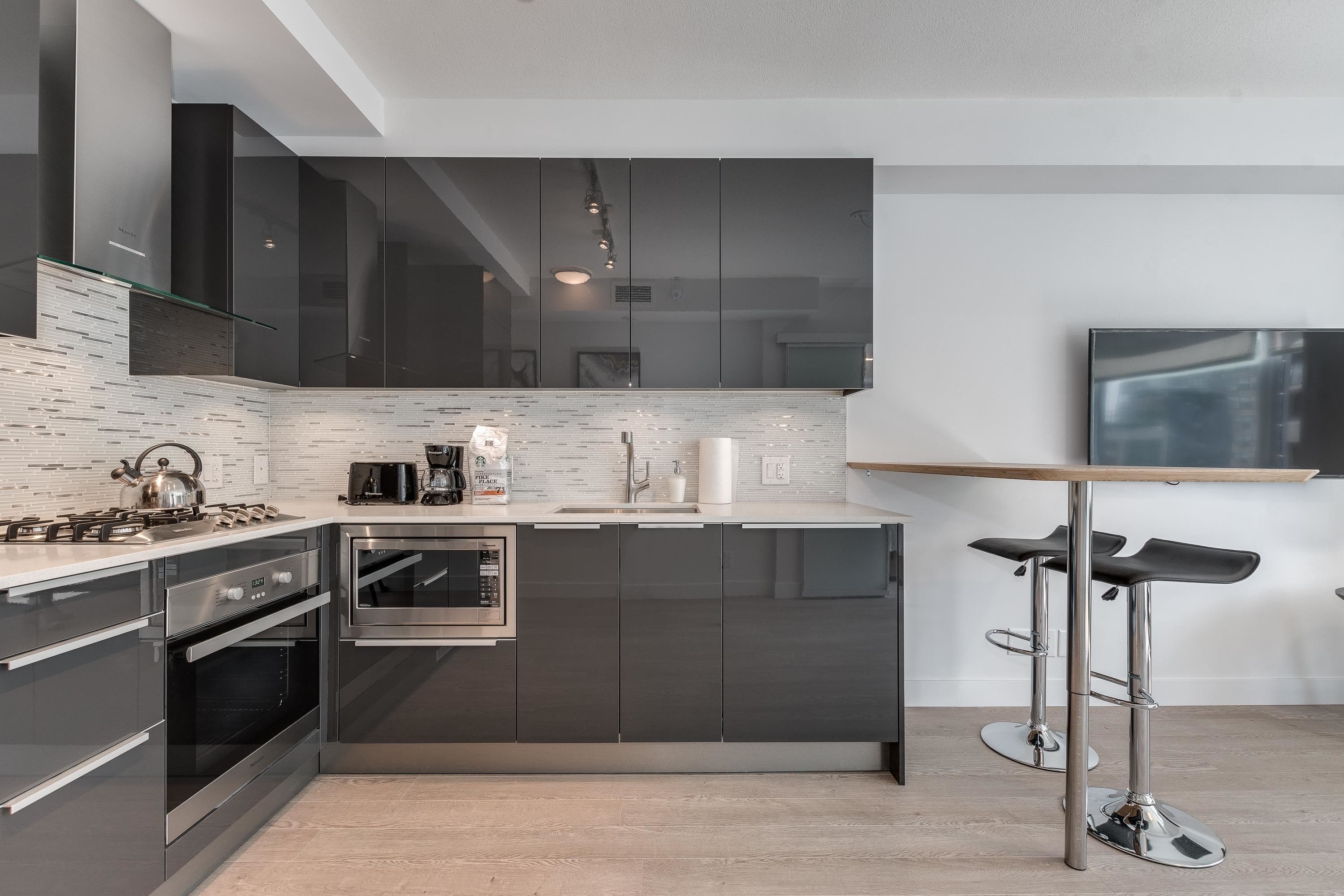 1206 - 1283 Howe Street, Vancouver, V6Z 0E3 — photo 2