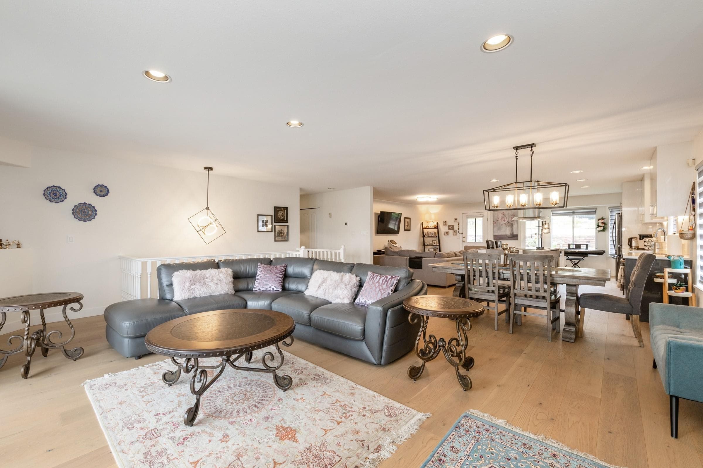 2635 Panorama Drive, Coquitlam, V3E 2W1 — photo 5