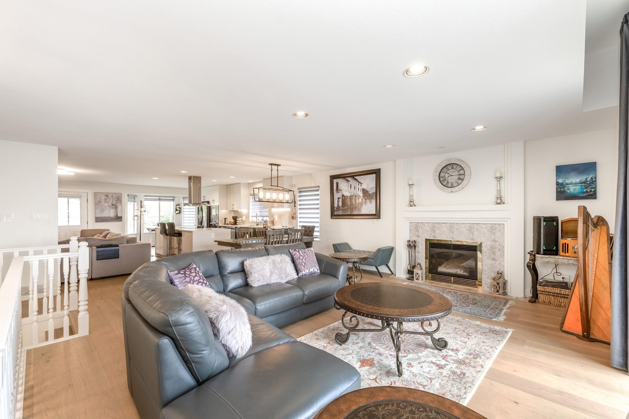 2635 Panorama Drive, Coquitlam, V3E 2W1 — photo 4