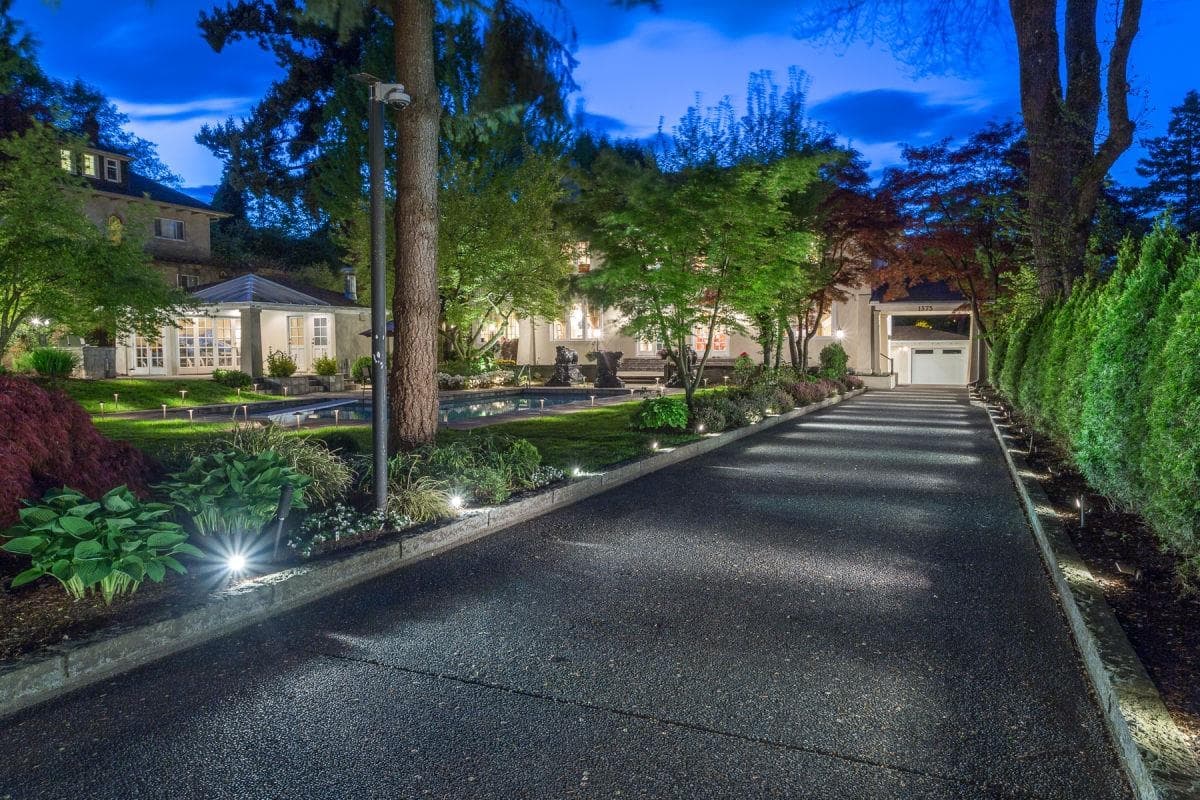 1375 W King Edward Avenue, Vancouver