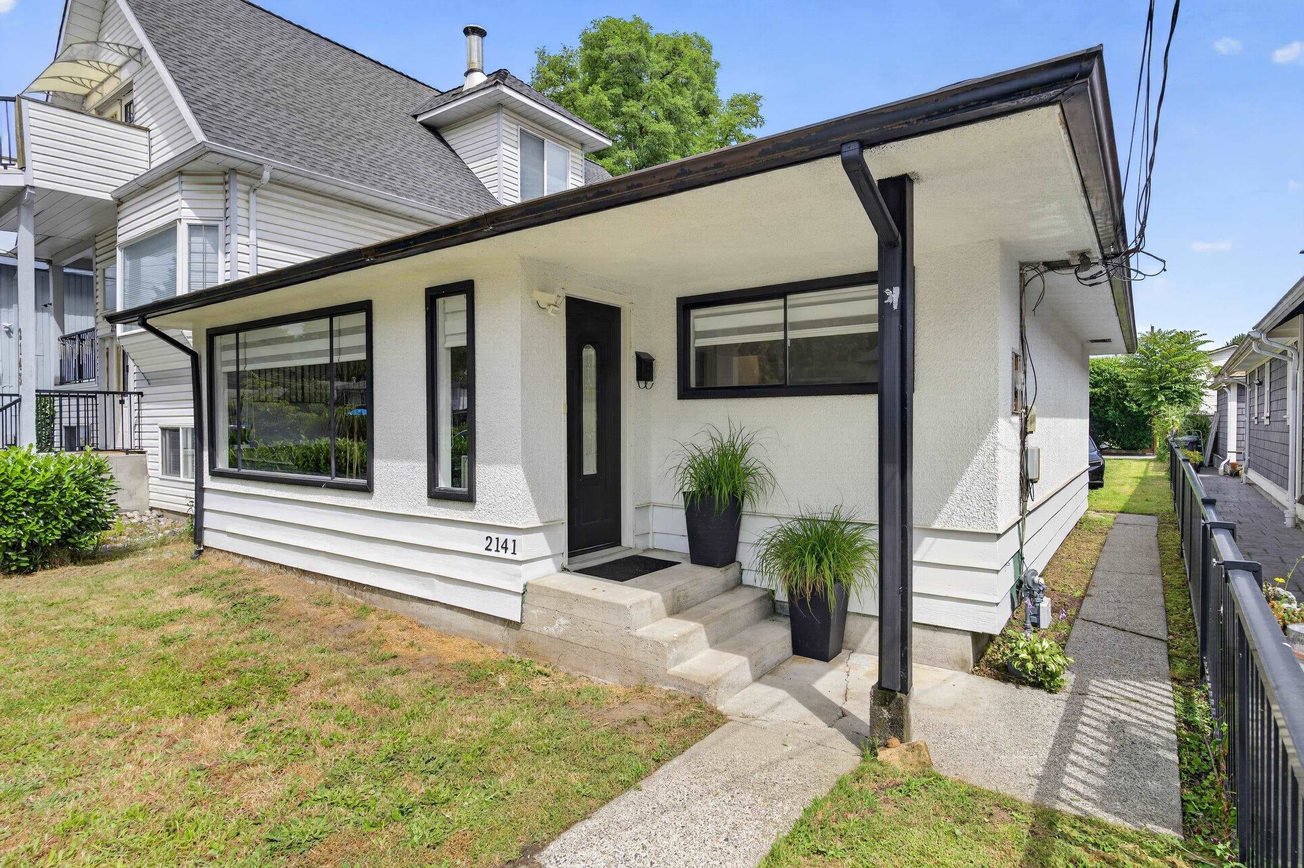 2141 Fraser Avenue, Port Coquitlam