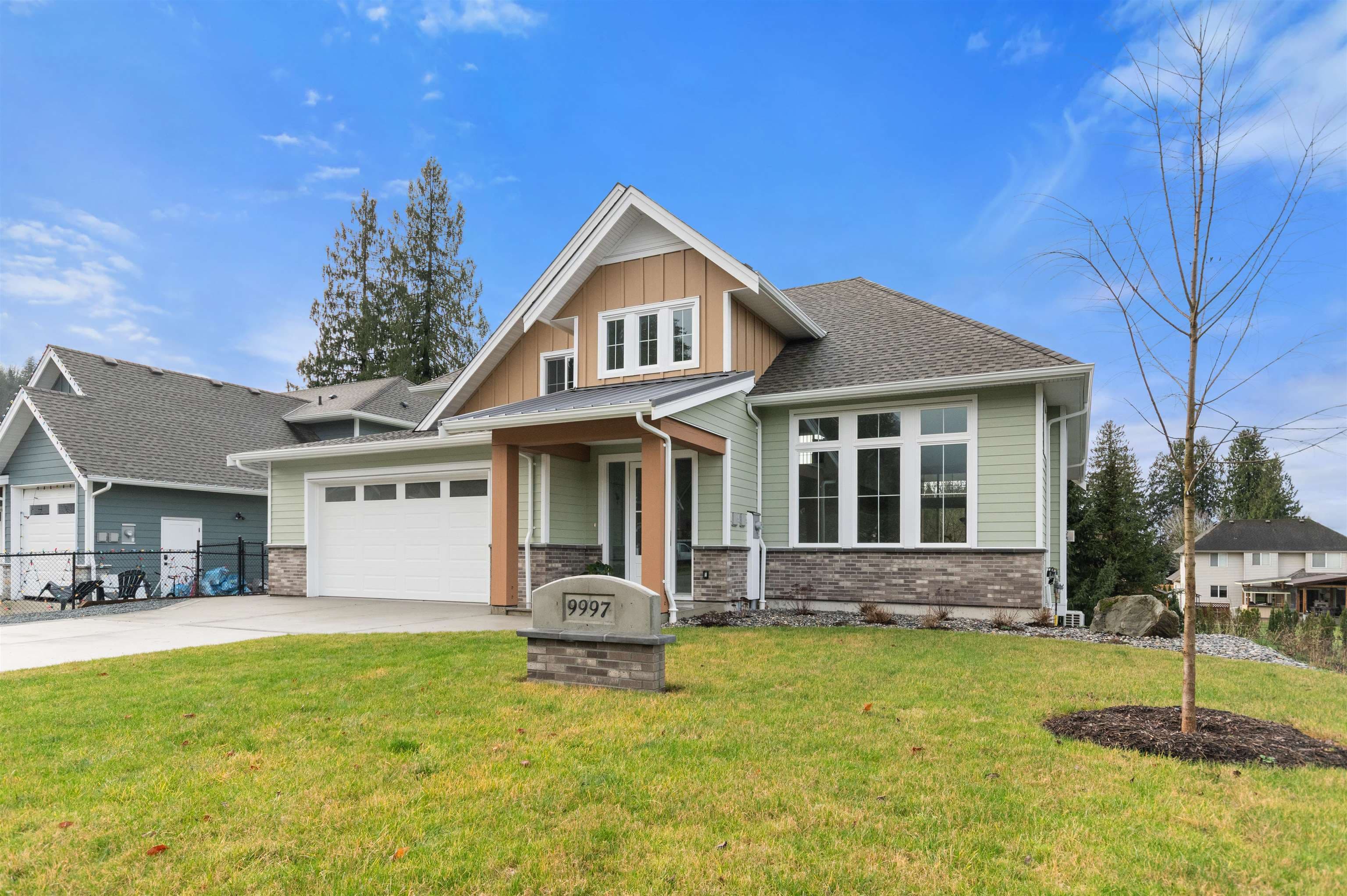 9997 Magnolia Place, Chilliwack