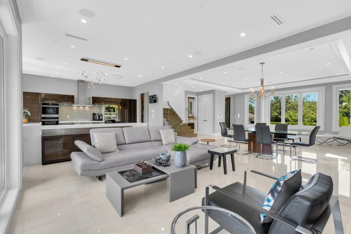 3955 Blenheim Street, Vancouver