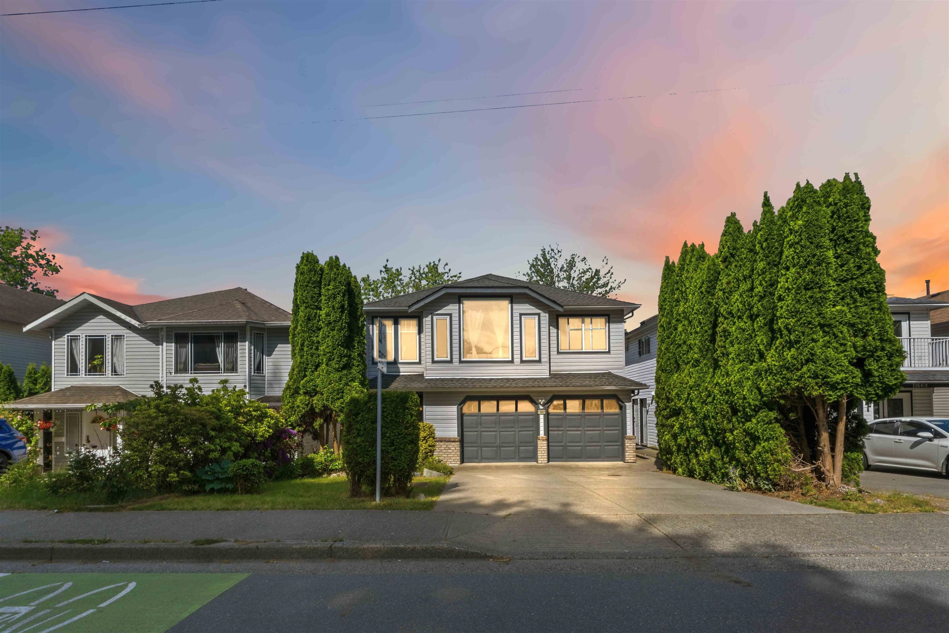 11661 207 Street, Maple Ridge