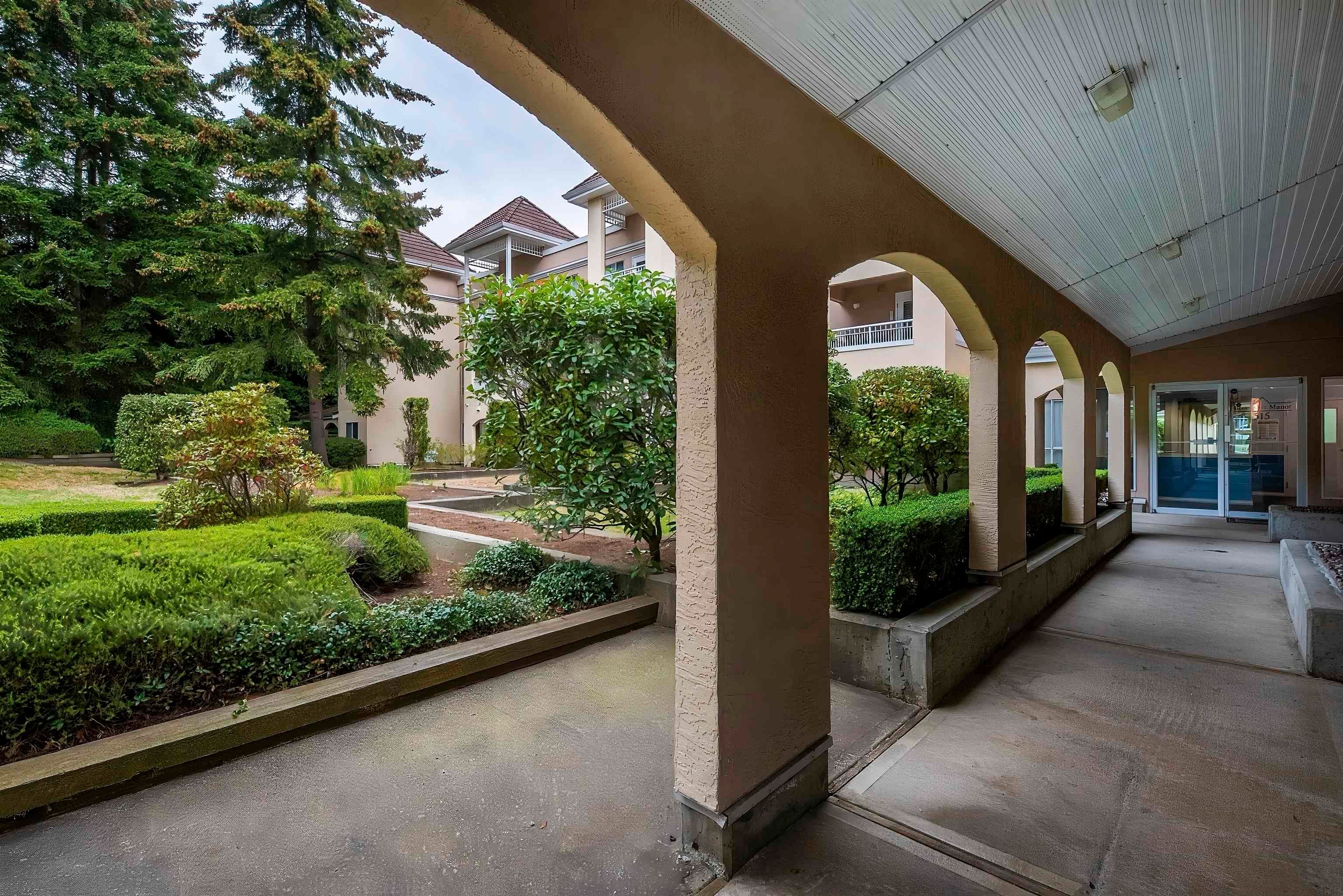 203 - 515 Whiting Way, Coquitlam, V3J 7W9 — photo 3