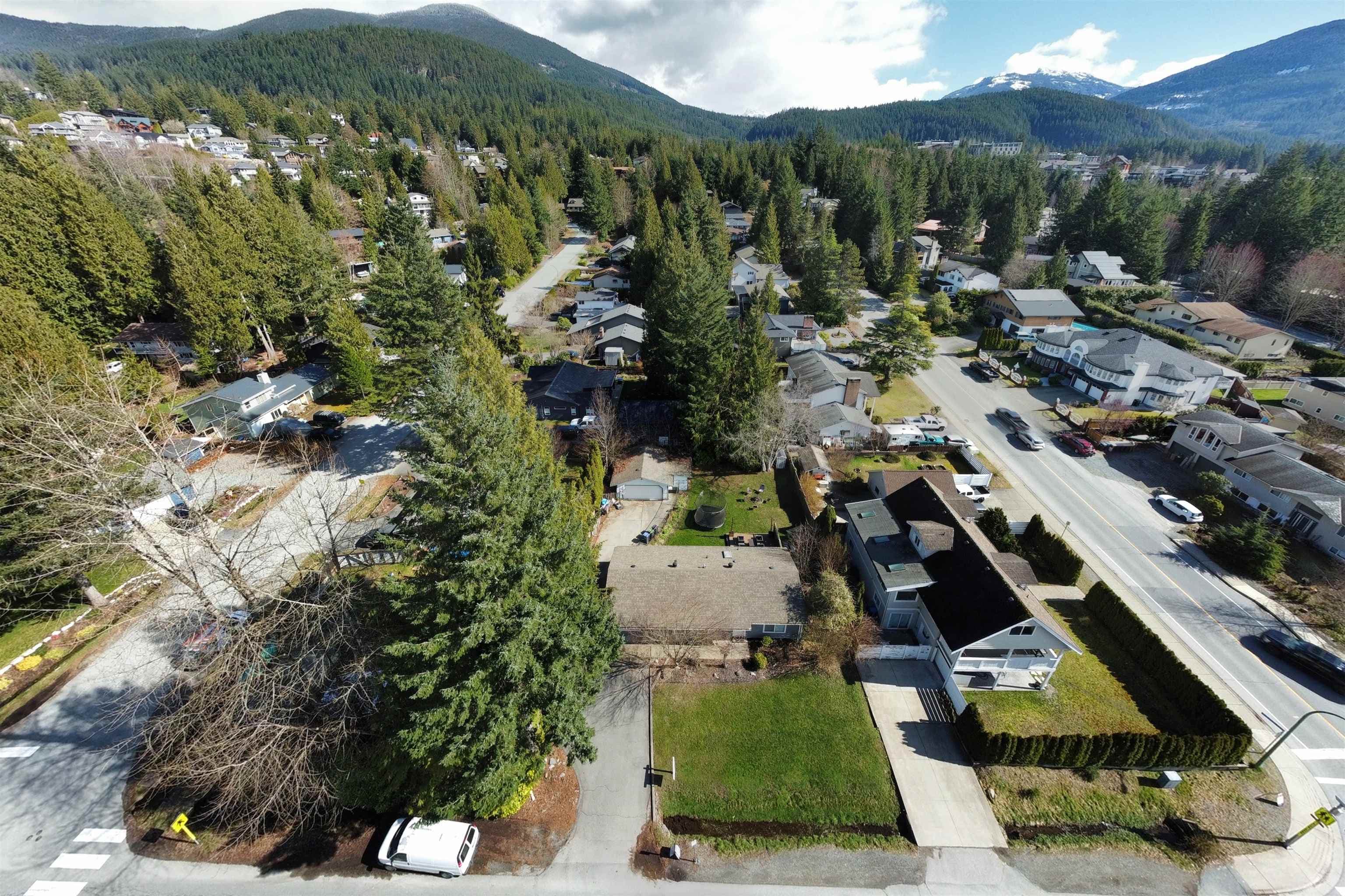 40410 Perth Drive, Squamish, V0N 1T0 — photo 3