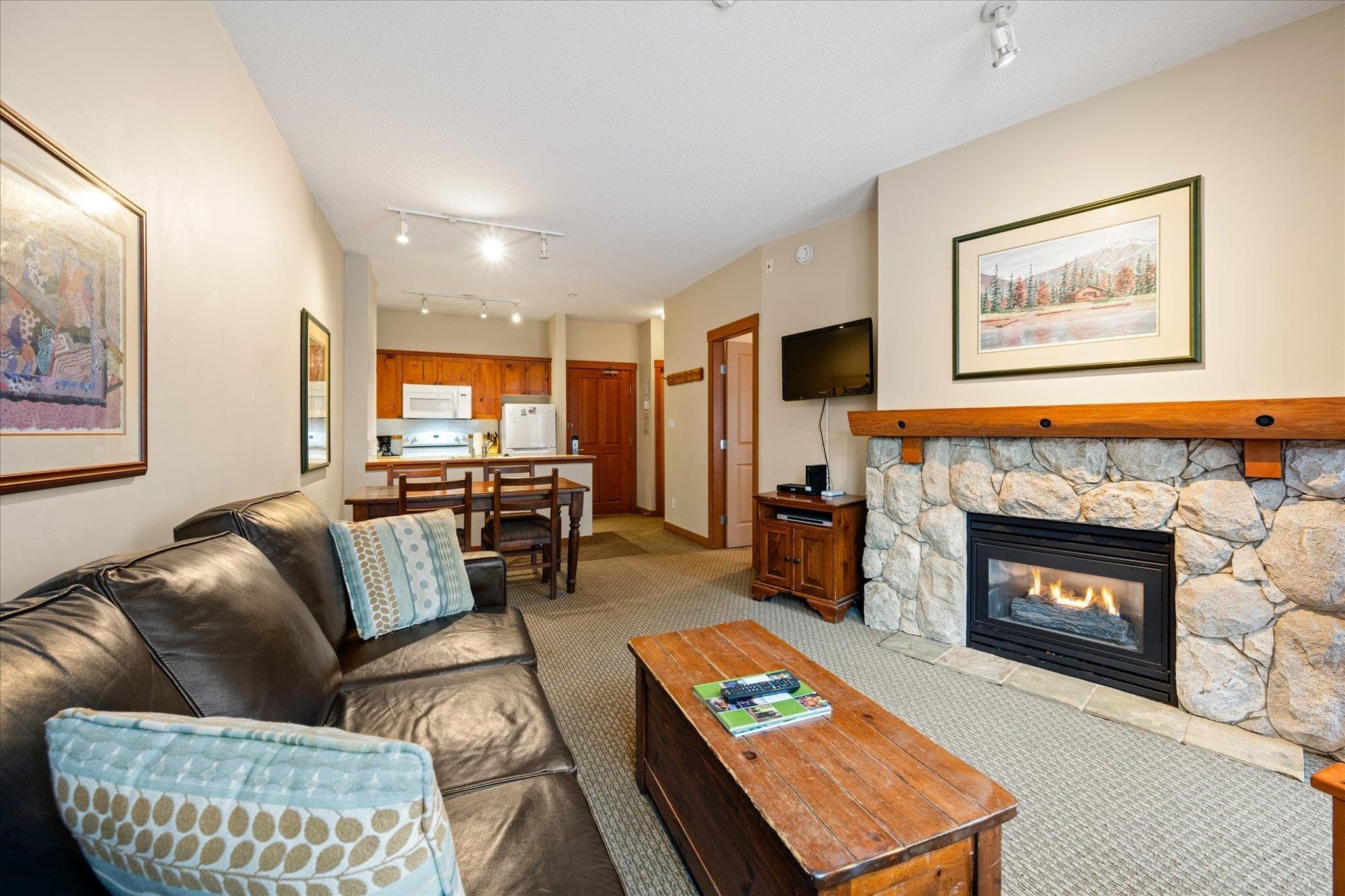 212 - 4660 Blackcomb Way, Whistler, V8E 0Y8 — photo 5