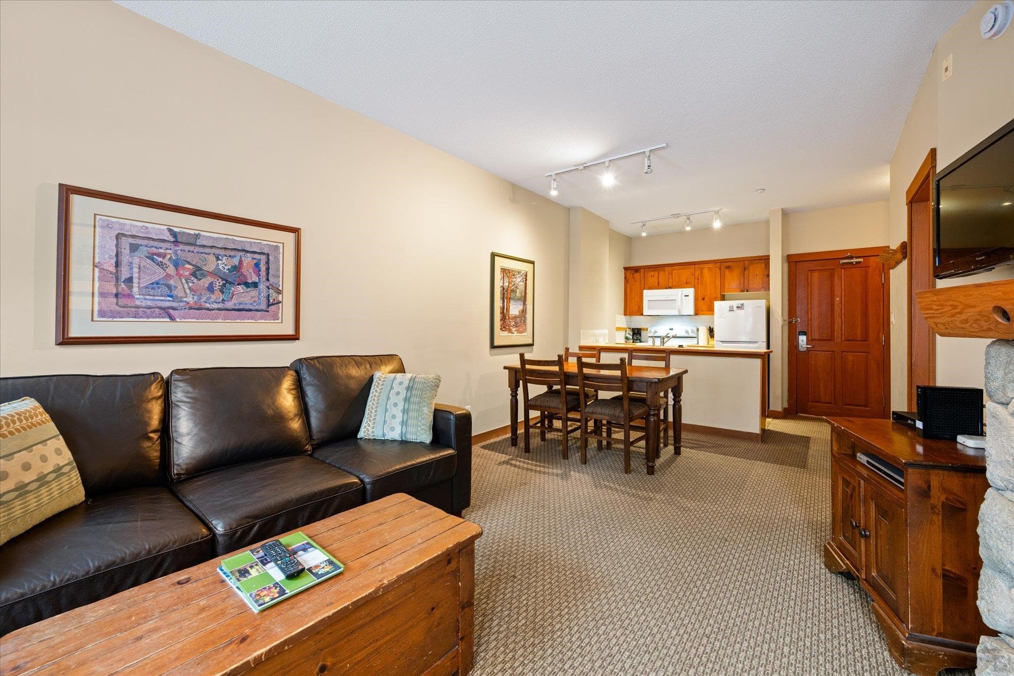 212 - 4660 Blackcomb Way, Whistler, V8E 0Y8 — photo 4