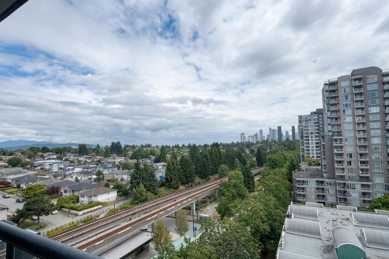 1109 - 3438 Vanness Avenue, Vancouver