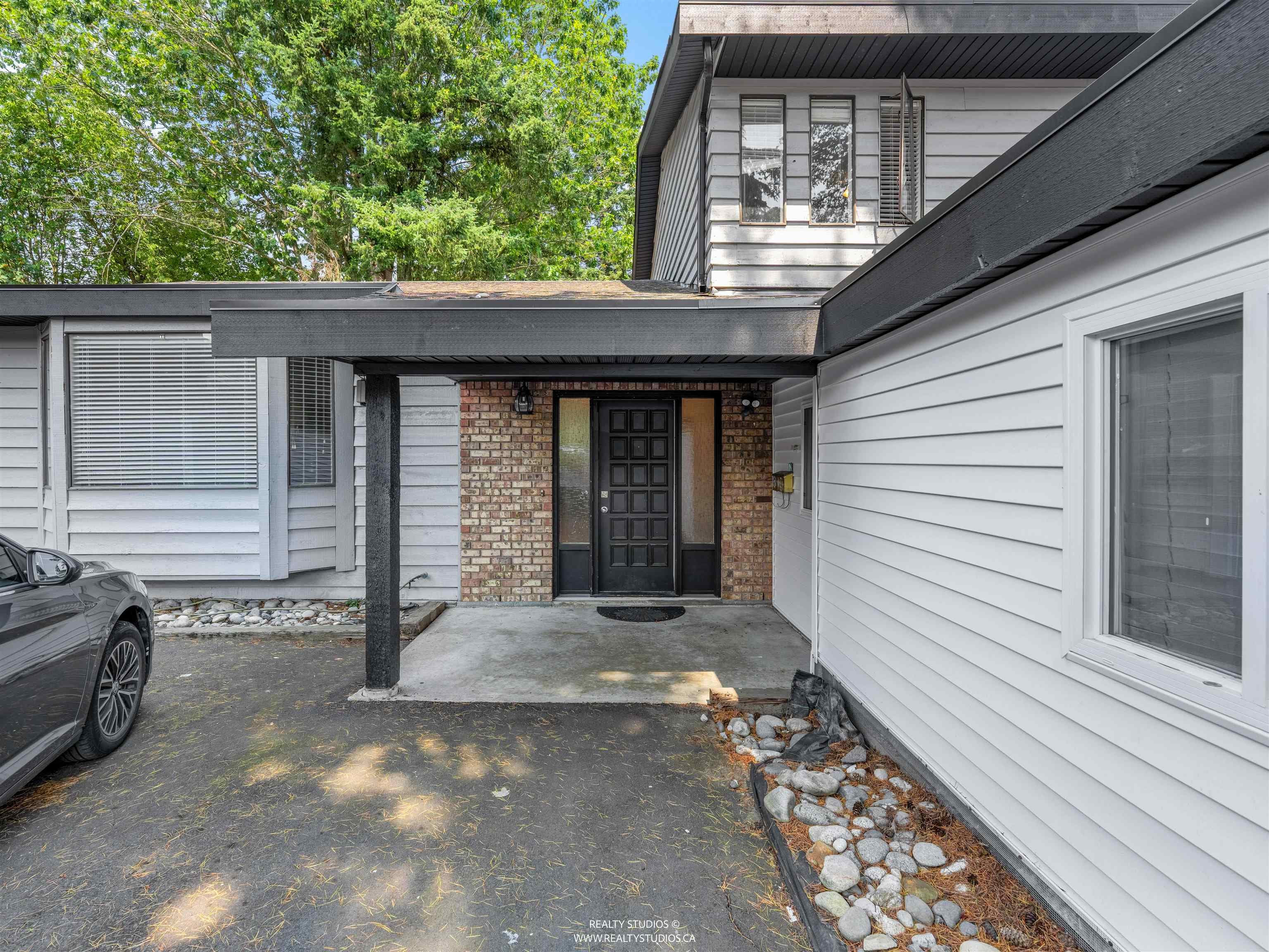 12779 Drummond Place, Surrey, V3V 6G4 — photo 3