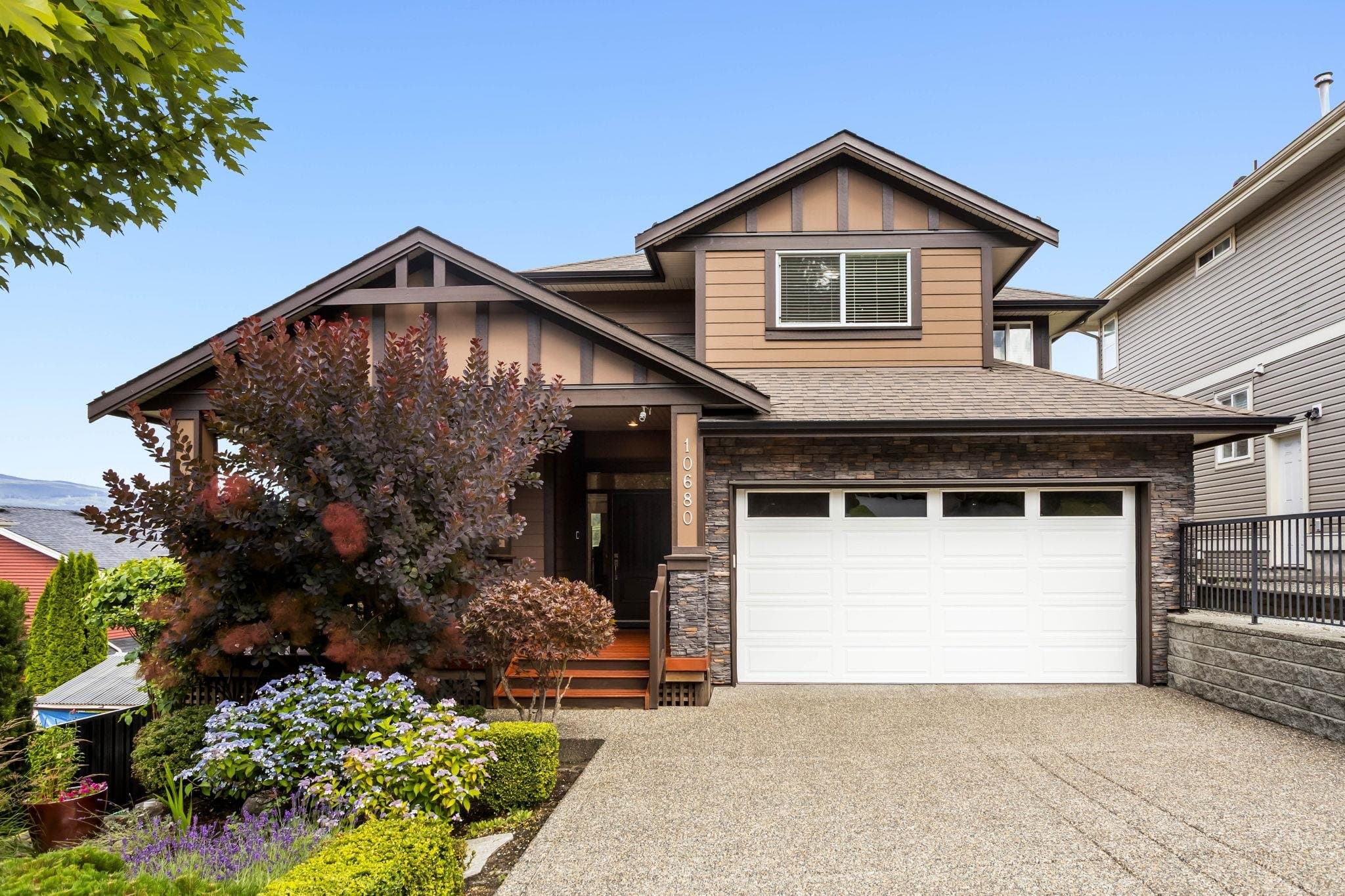 10680 239 Street, Maple Ridge