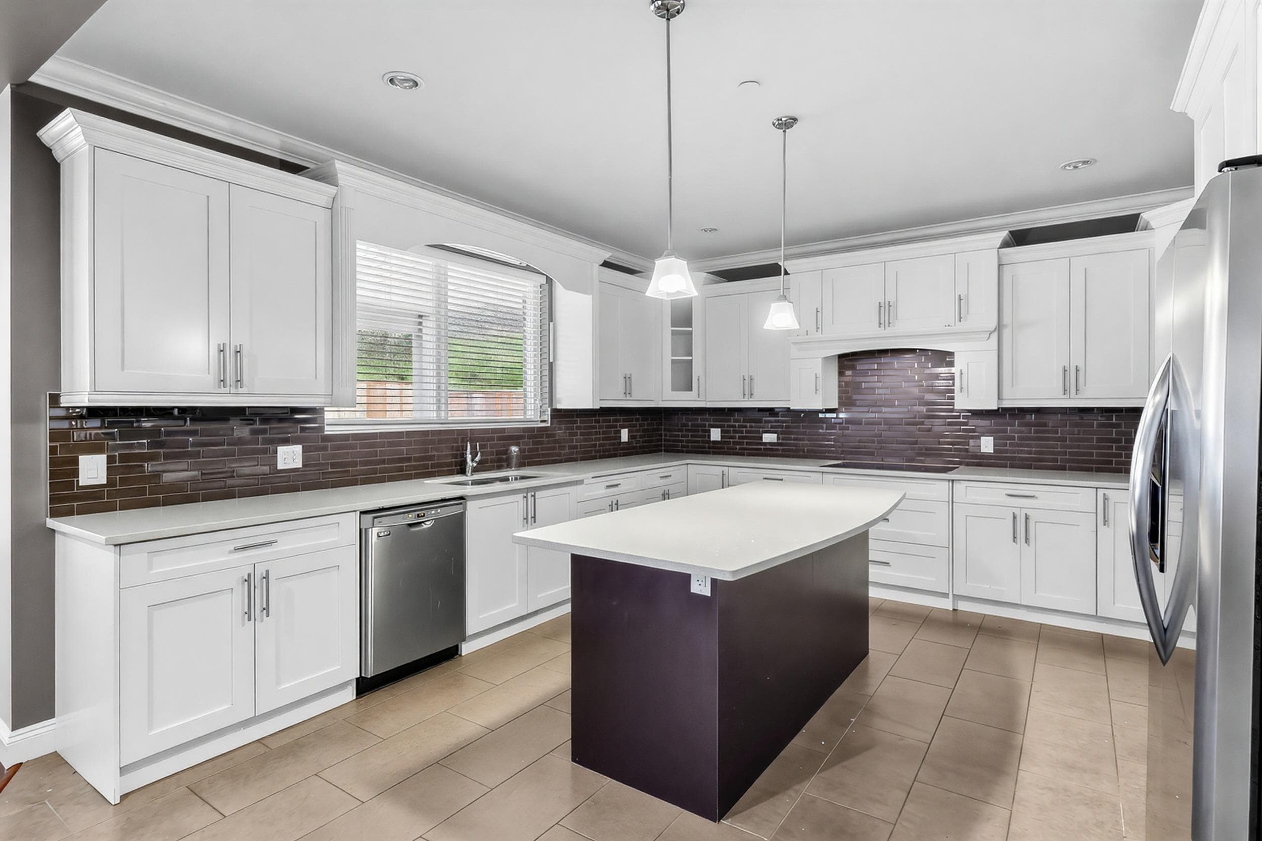 13890 232 Street, Maple Ridge, V4R 2G5 — photo 5