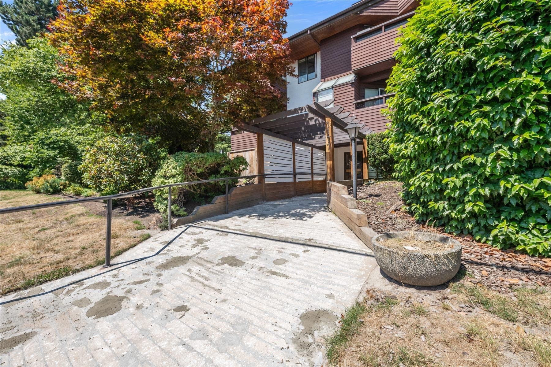 313 - 1177 Howie Avenue, Coquitlam