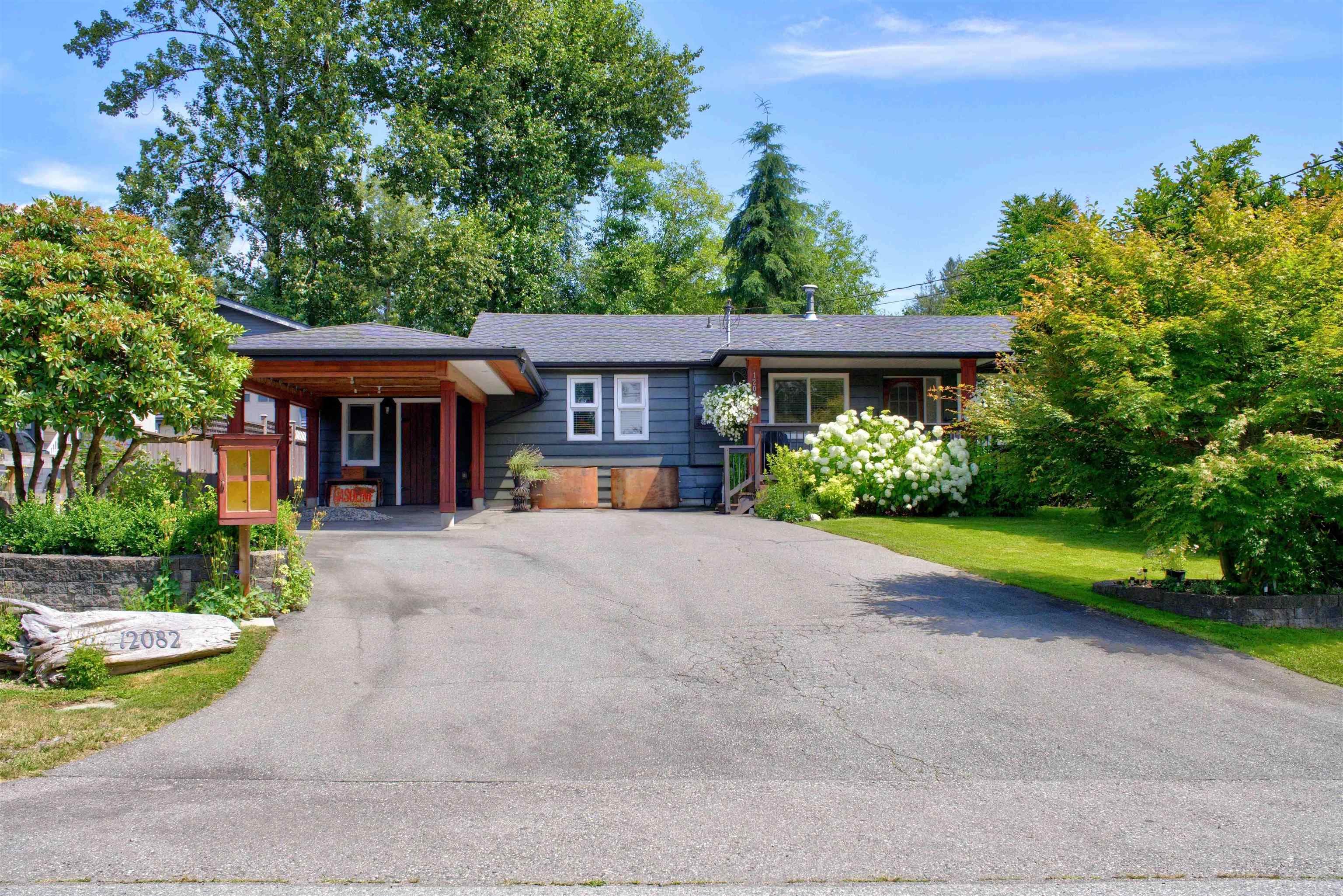 12082 261 Street, Maple Ridge, V2W 2A6 — photo 2