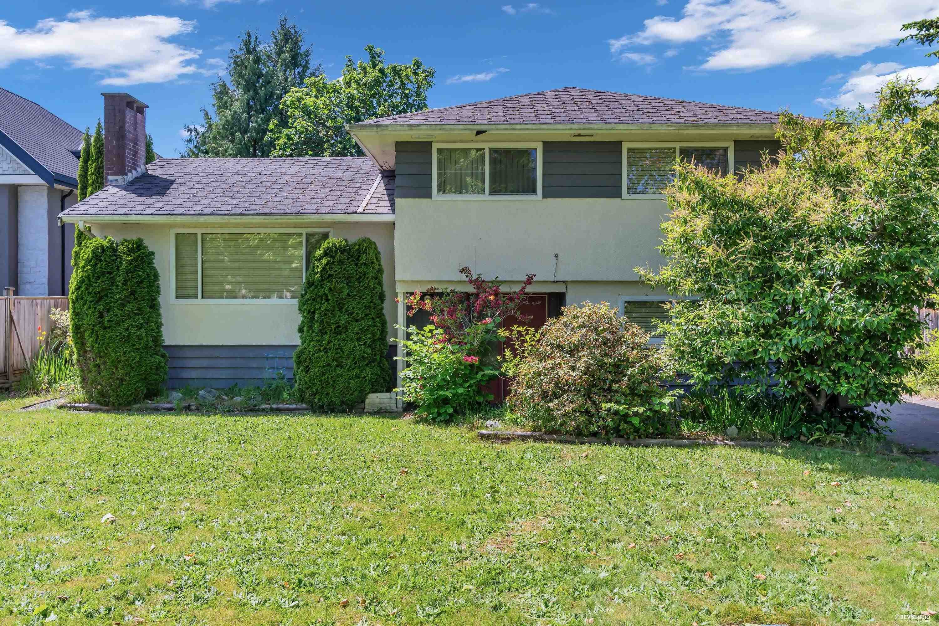 9451 Chapmond Crescent, Richmond — sold