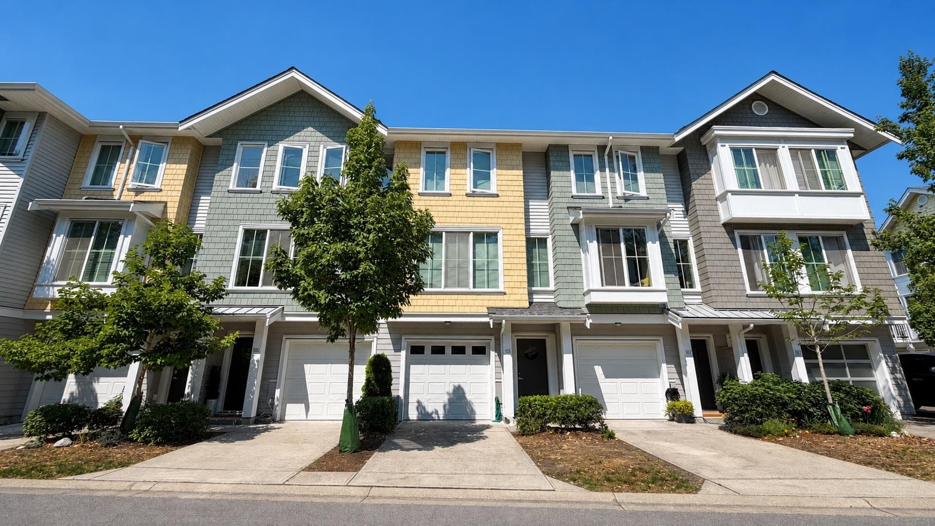 101 - 5550 Admiral Way, Delta