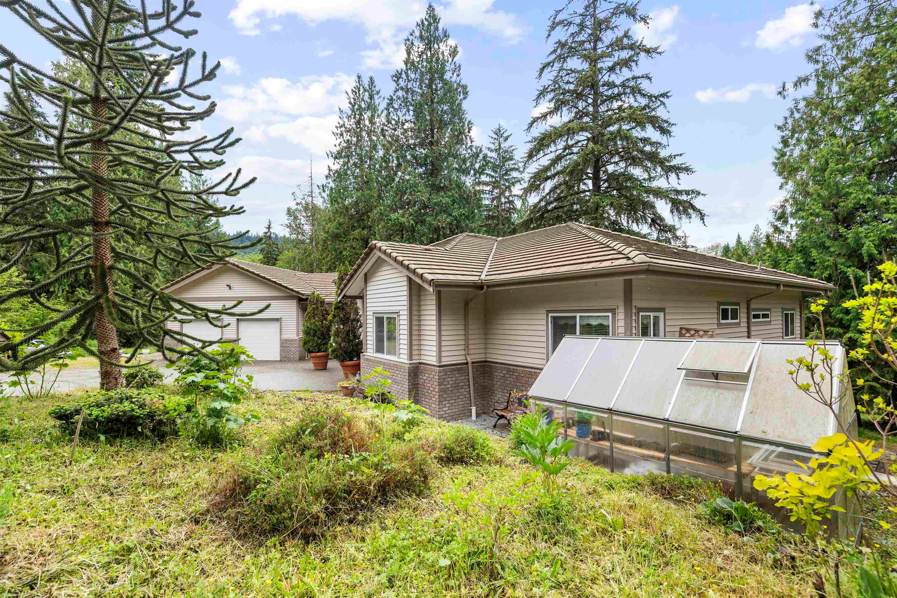 26350 Trethewey Crescent, Maple Ridge, V2W 1A5 — photo 3