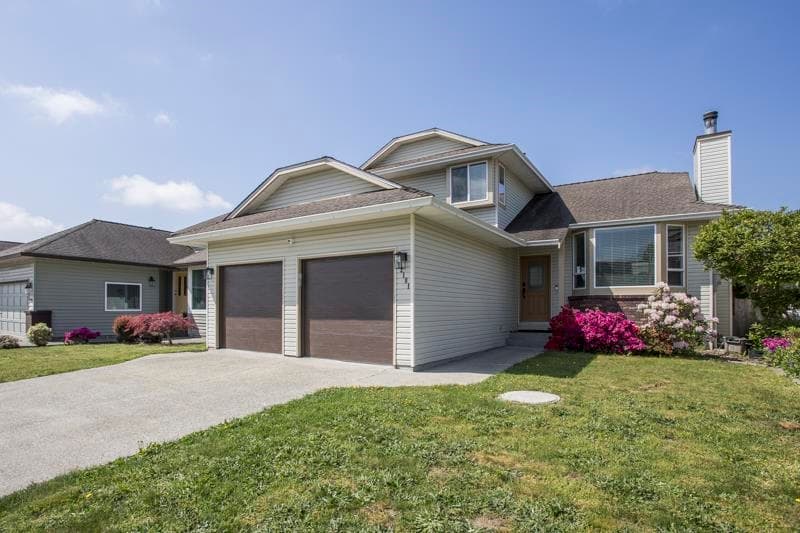 12181 Chestnut Crescent, Pitt Meadows
