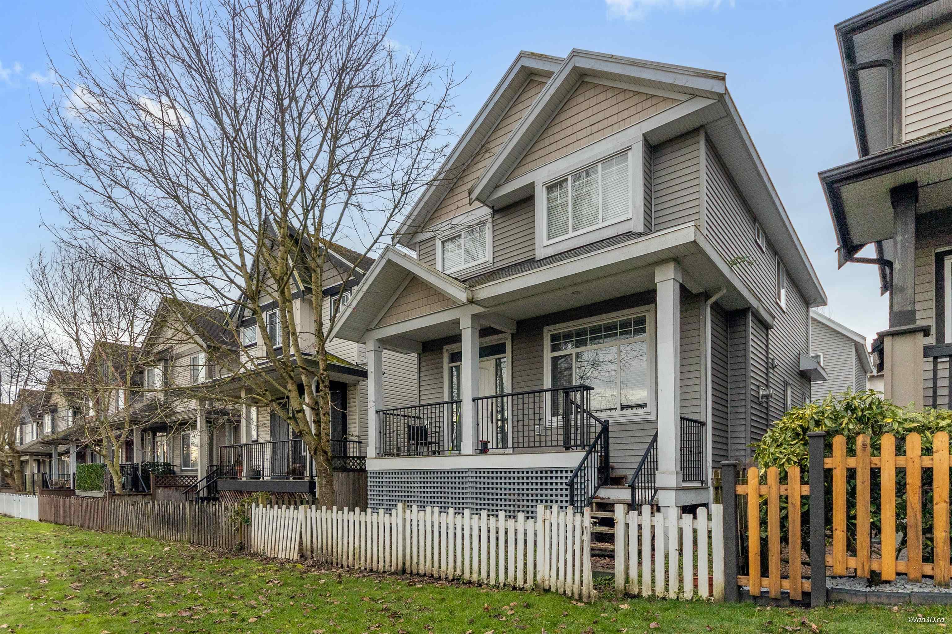 6686 195 Street, Surrey, V4N 5T4 — photo 2