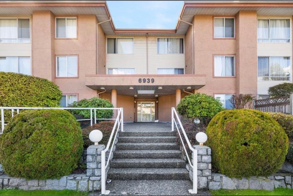 212 - 6939 Gilley Avenue, Burnaby, V5J 4W8 — photo 1