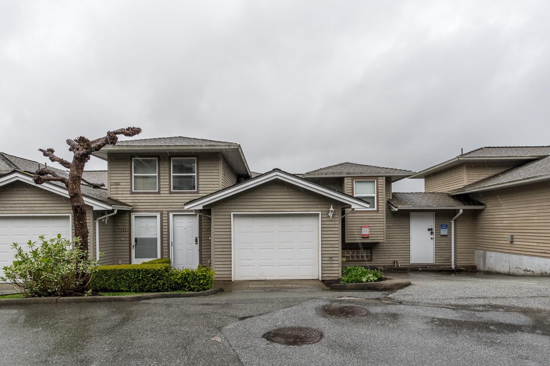 1143 O'flaherty Gate, Port Coquitlam — sold