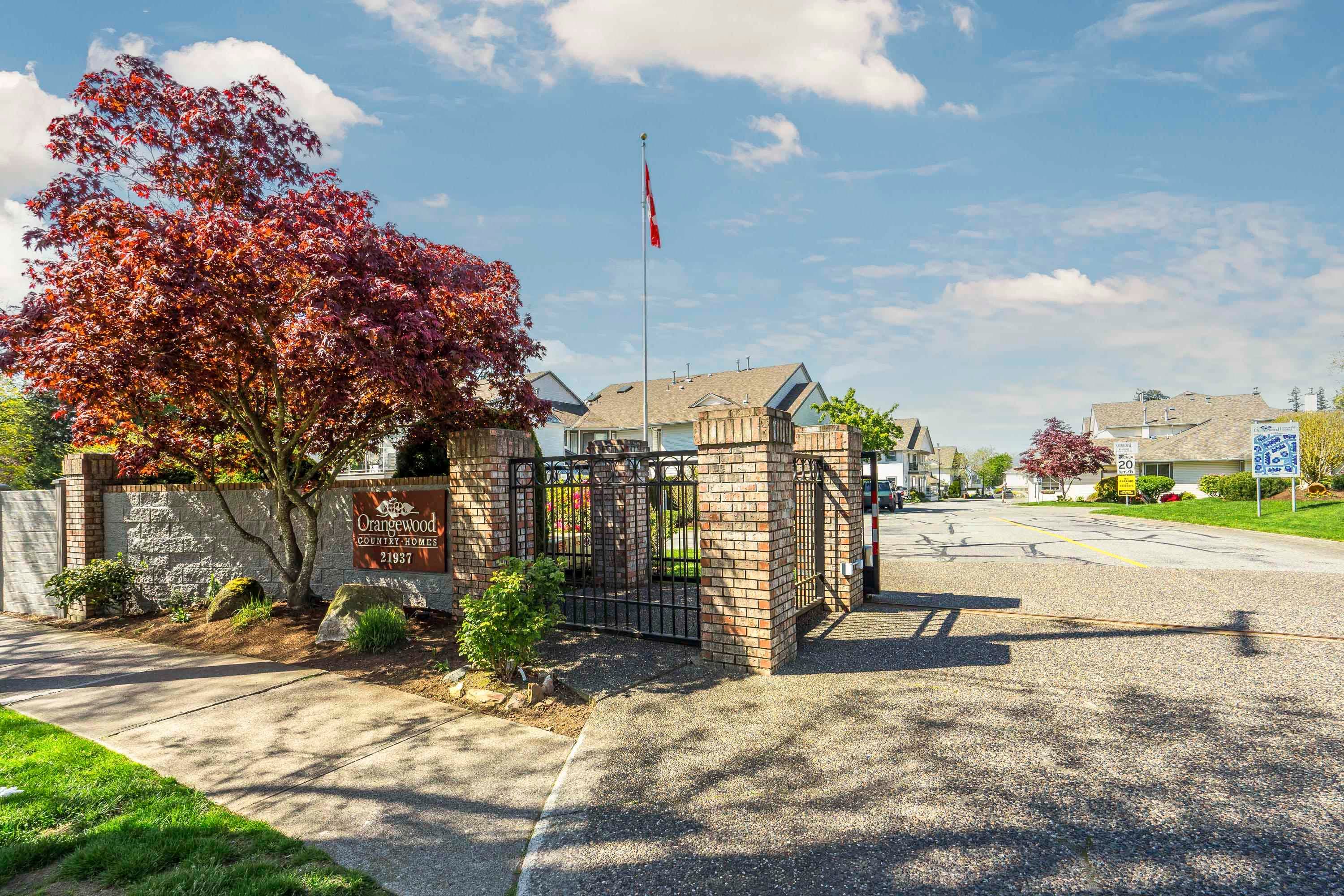 107 - 21937 48 Avenue, Langley, V3A 8C3 — photo 2