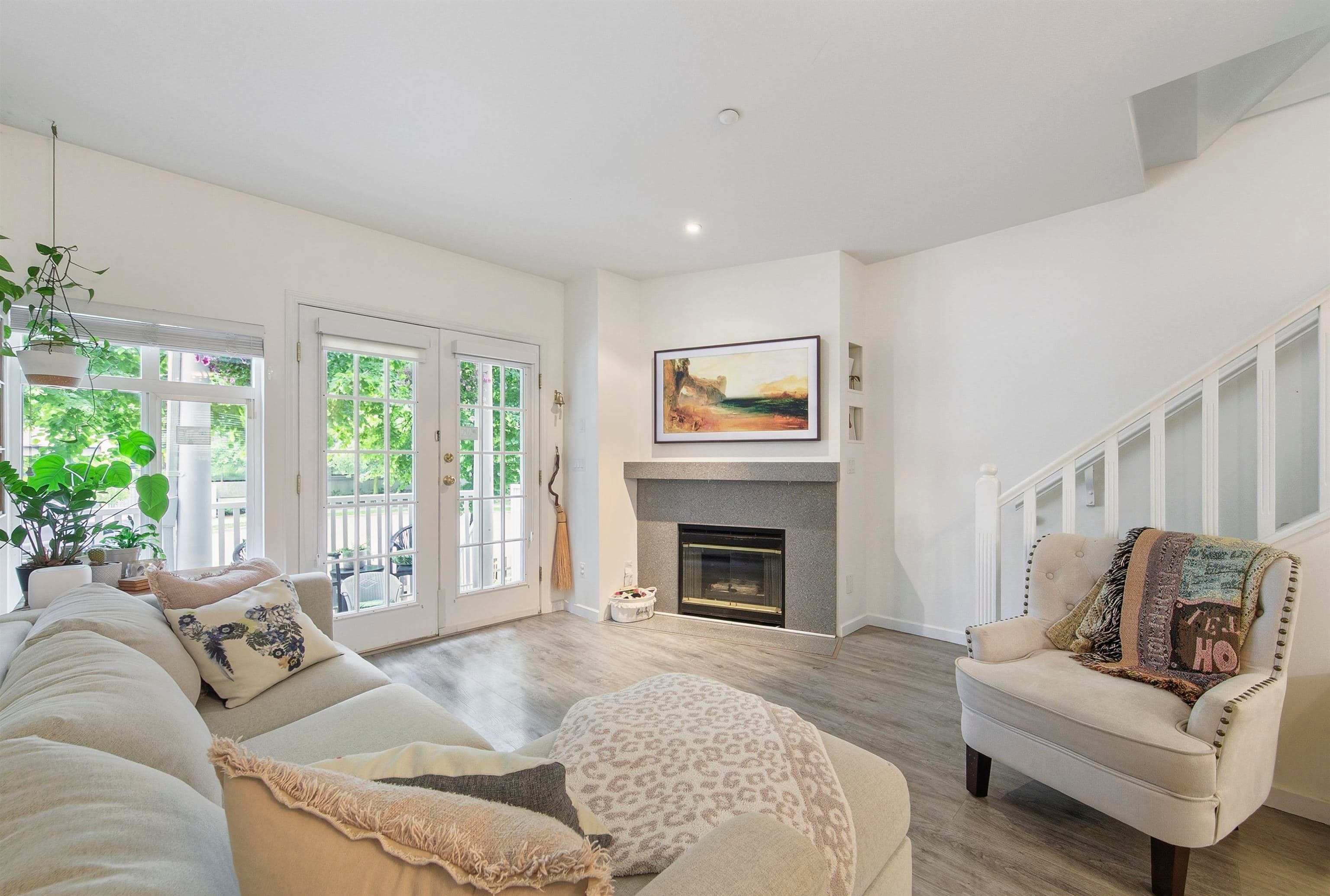 8529 Jellicoe Street, Vancouver, V5S 4T5 — photo 3