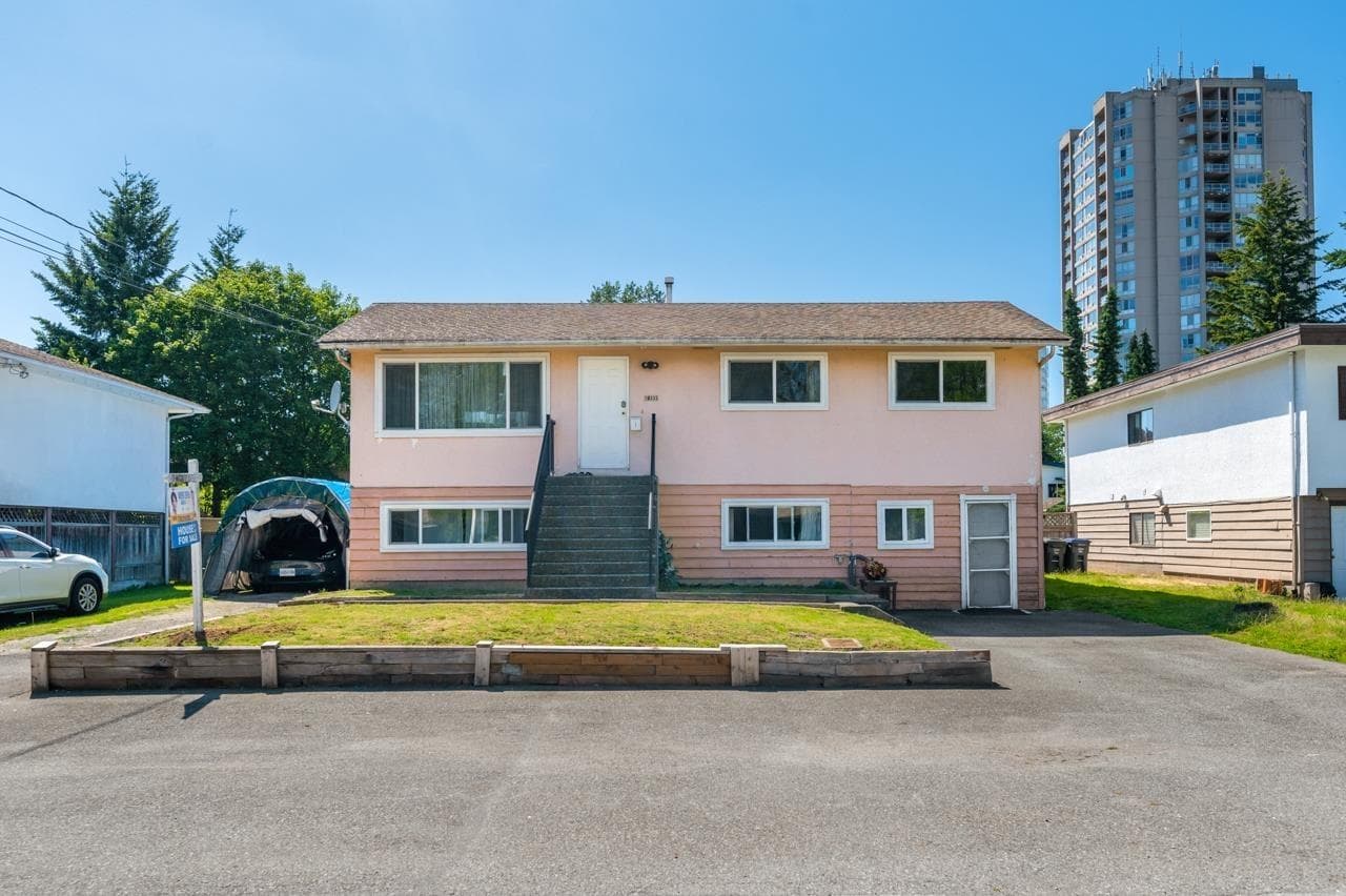 10335 149a Street, Surrey, V3R 4A5 — photo 1