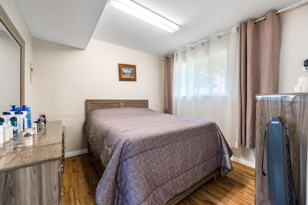 10335 149a Street, Surrey, V3R 4A5 — photo 5