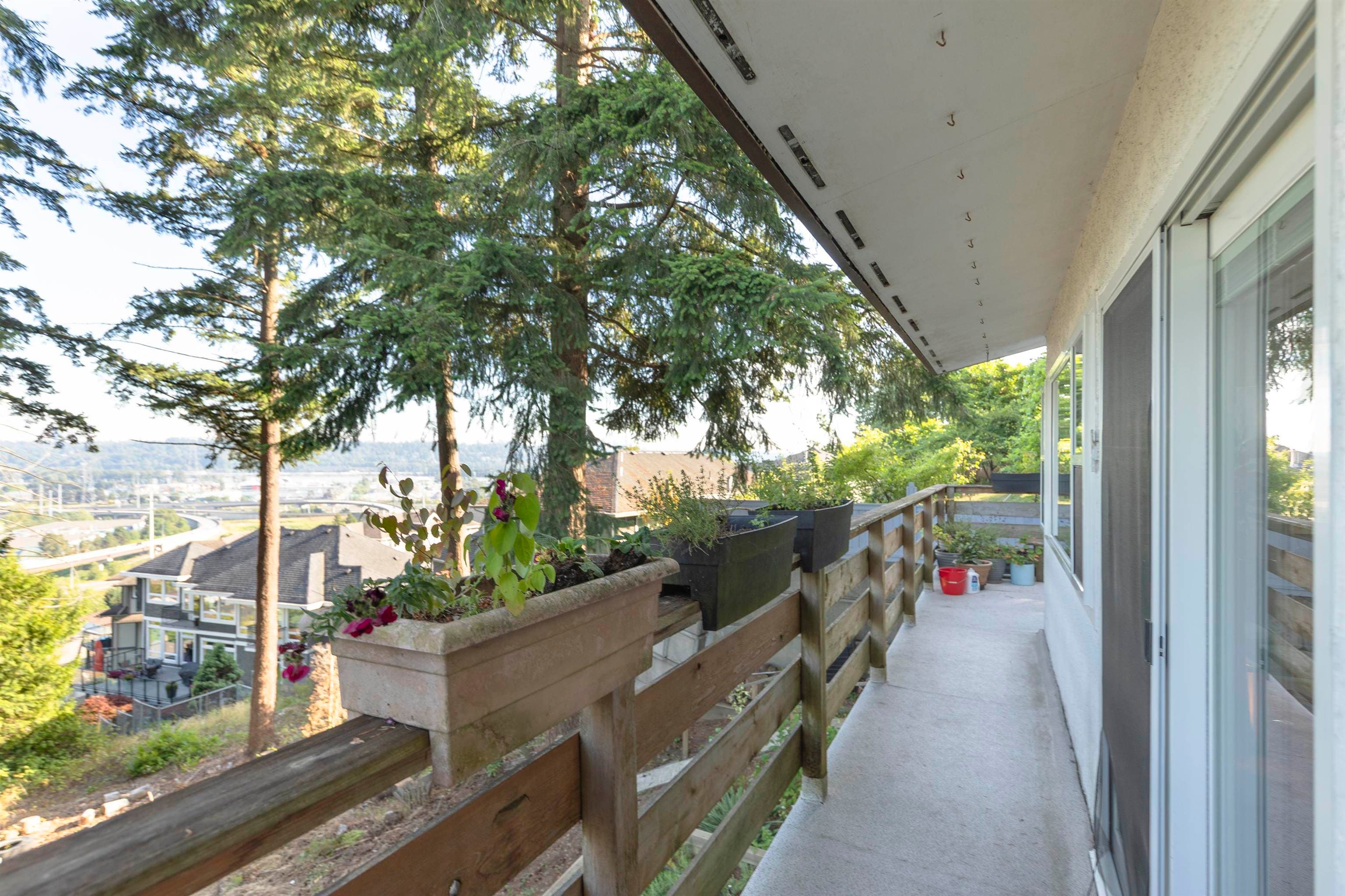 2270 Dawes Hill Road, Coquitlam, V3K 1N3 — photo 5