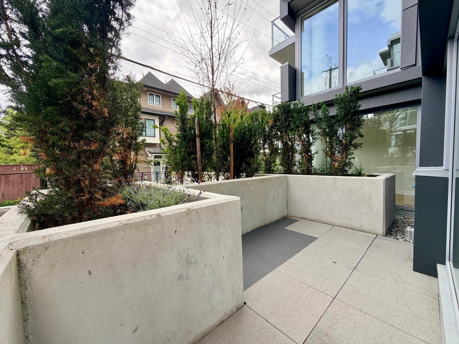 8120 Oak Street, Vancouver, V6P 0N2 — photo 2