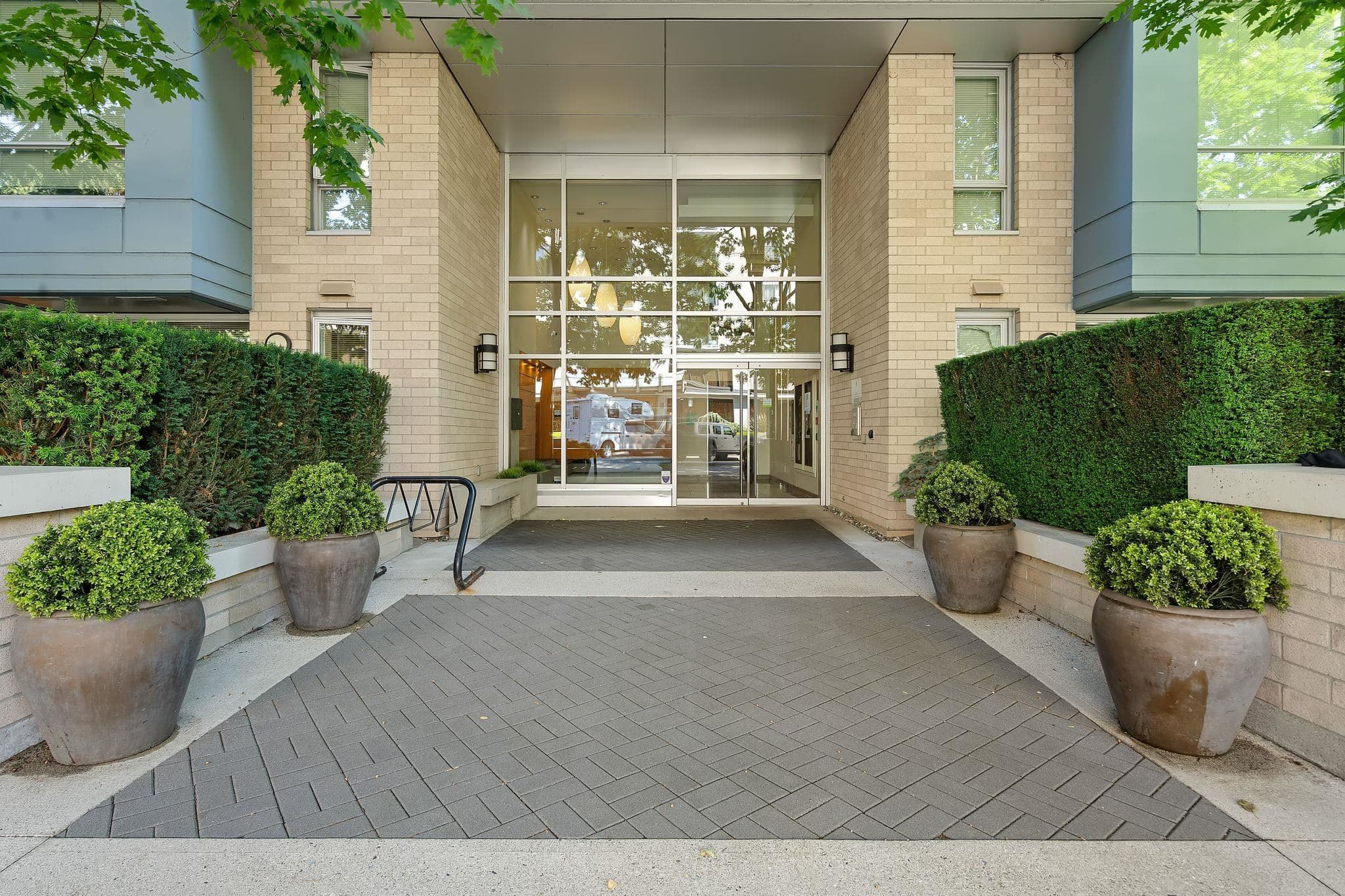 907 - 175 W 2nd Street, North Vancouver, V7M 0A5 — photo 2