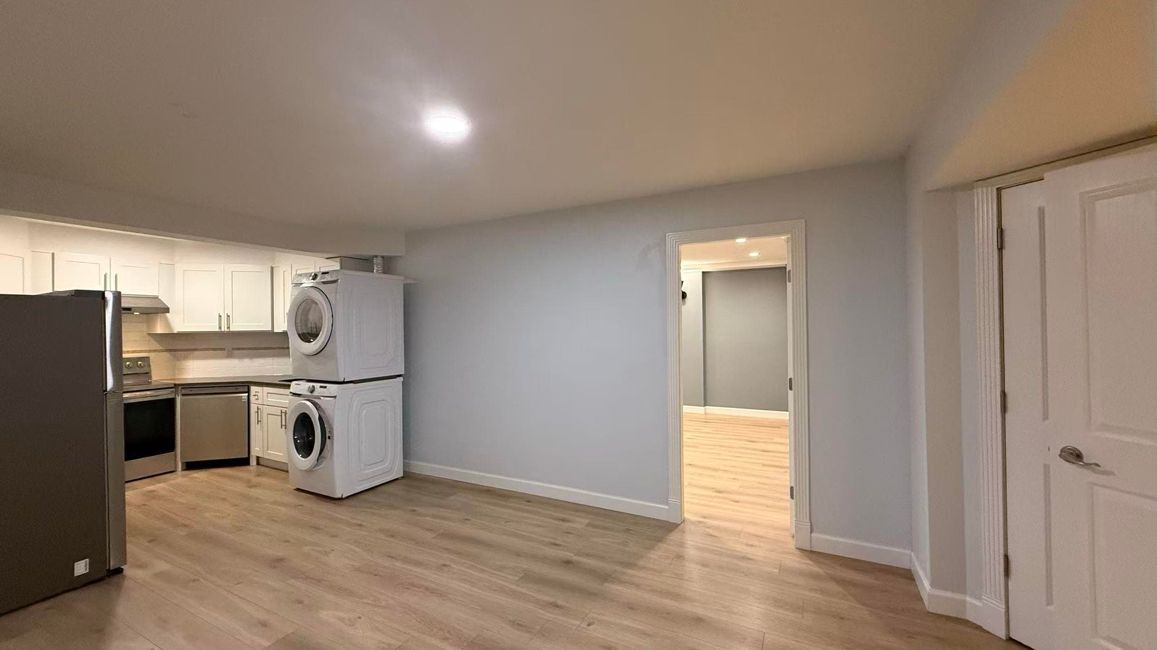 Basement Suite - 67 Wilkes Creek Drive, Port Moody, V3H 4Z9 — photo 5