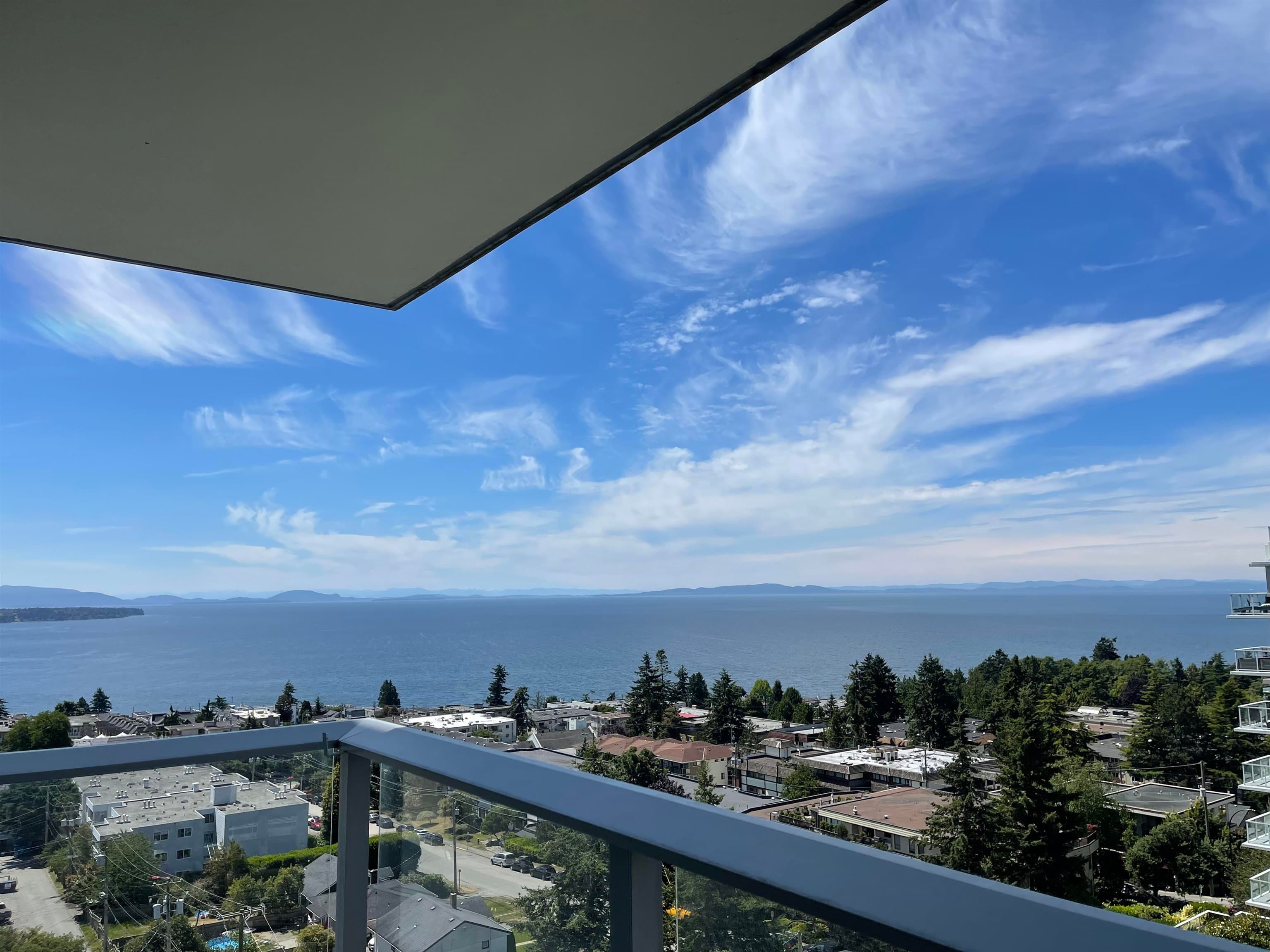 1008 - 1441 Johnston Road, White Rock, V4B 3Z4 — photo 3