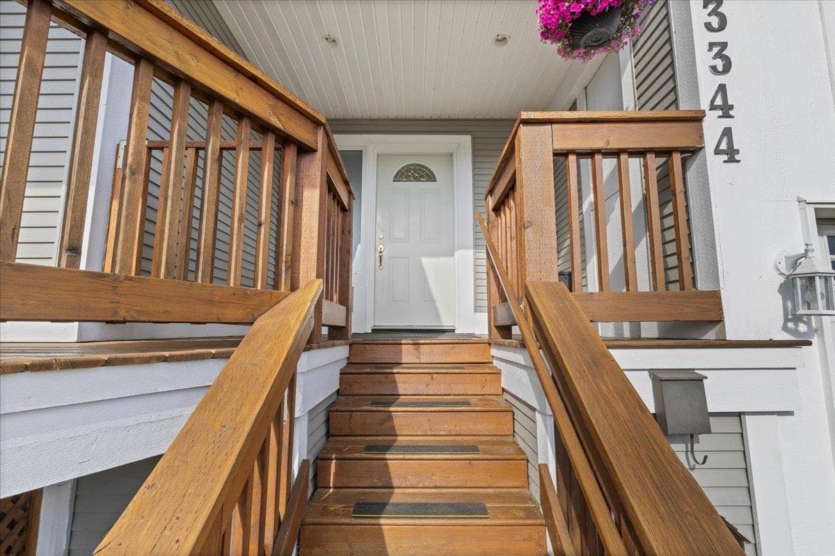 3344 Omineca Court, Abbotsford, V2S 8K9 — photo 3
