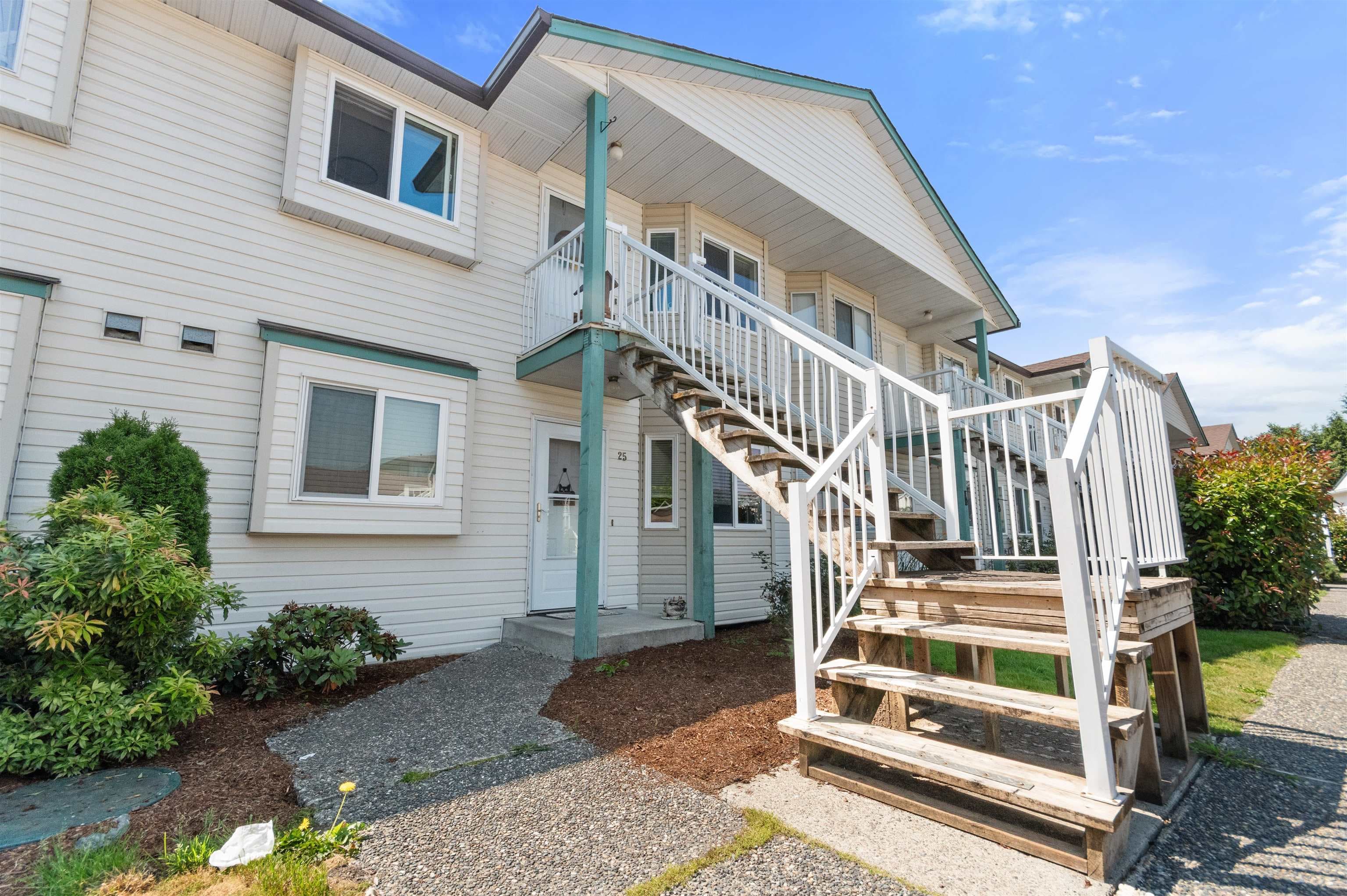 36 - 45640 Storey Avenue, Chilliwack, V2R 3C5 — photo 2