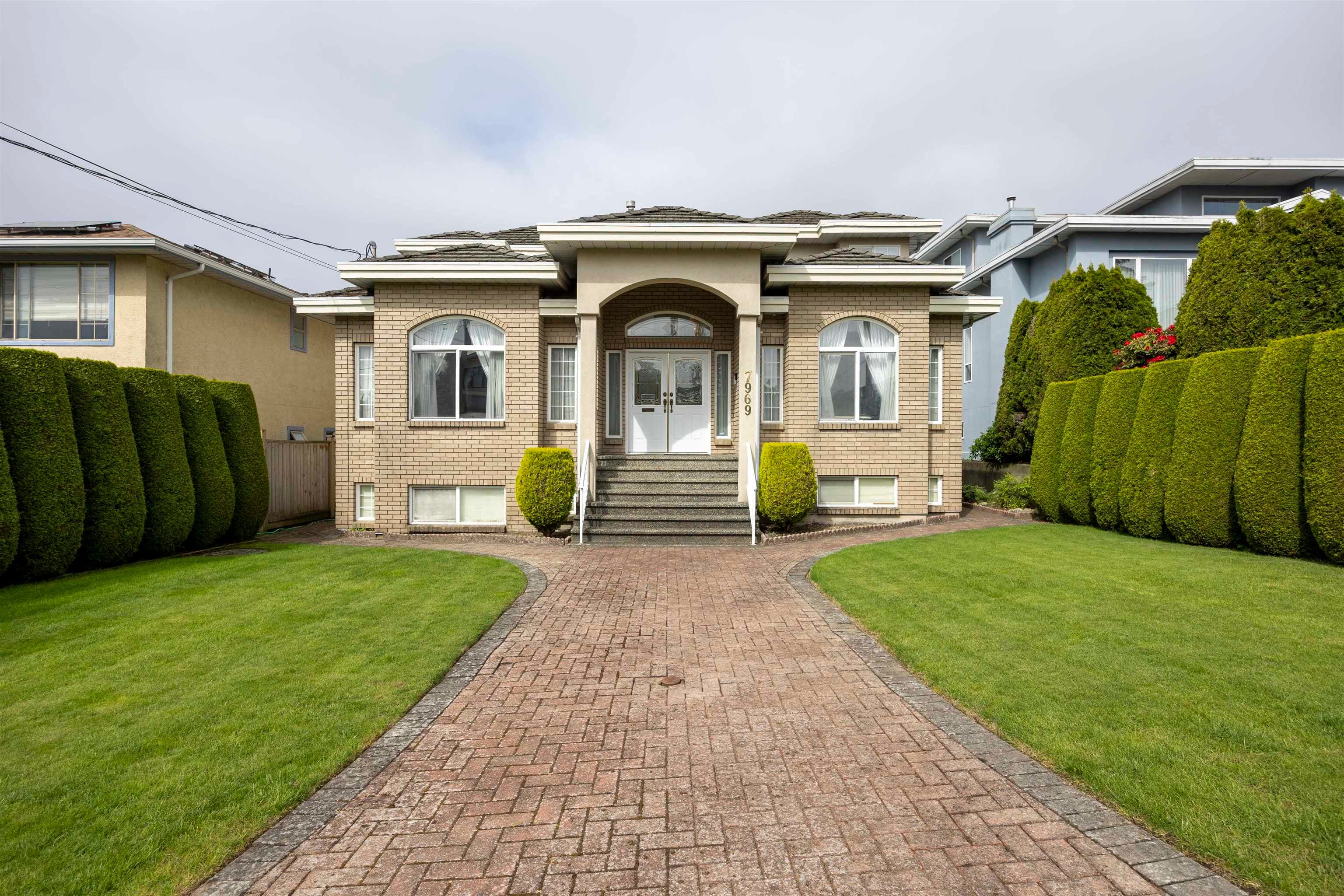 7969 Macpherson Avenue, Burnaby