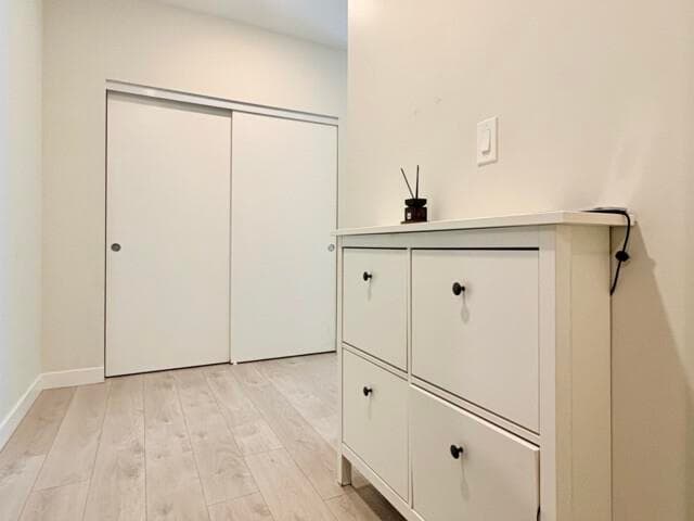 210 - 10838 Whalley Boulevard, Surrey, V3R 0G8 — photo 3